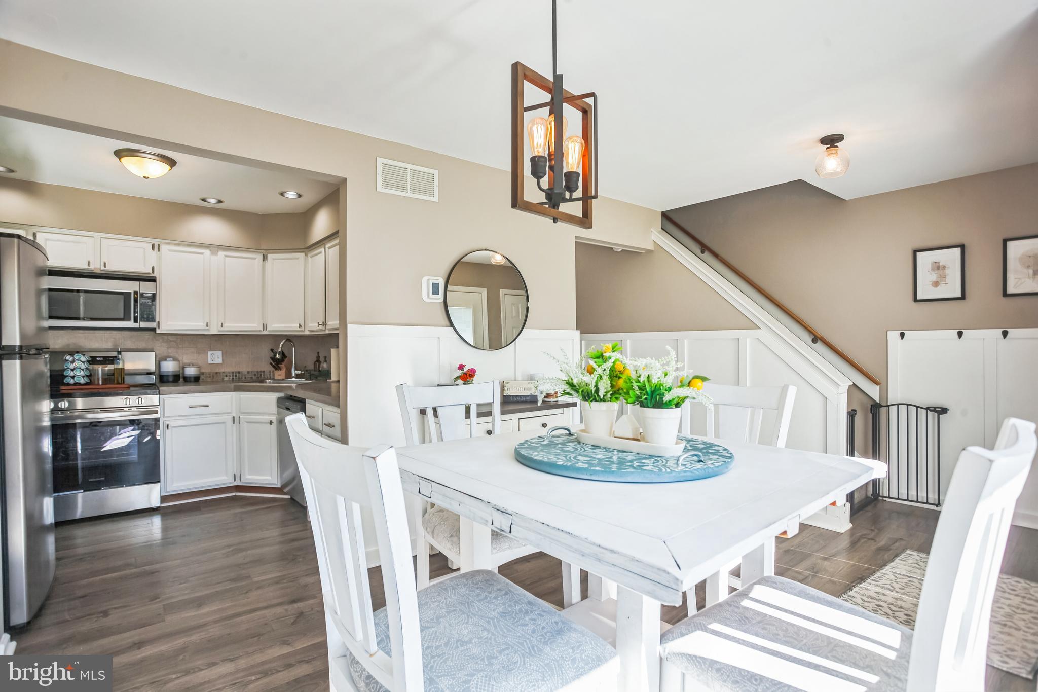 THE HIGHLANDS - Residential