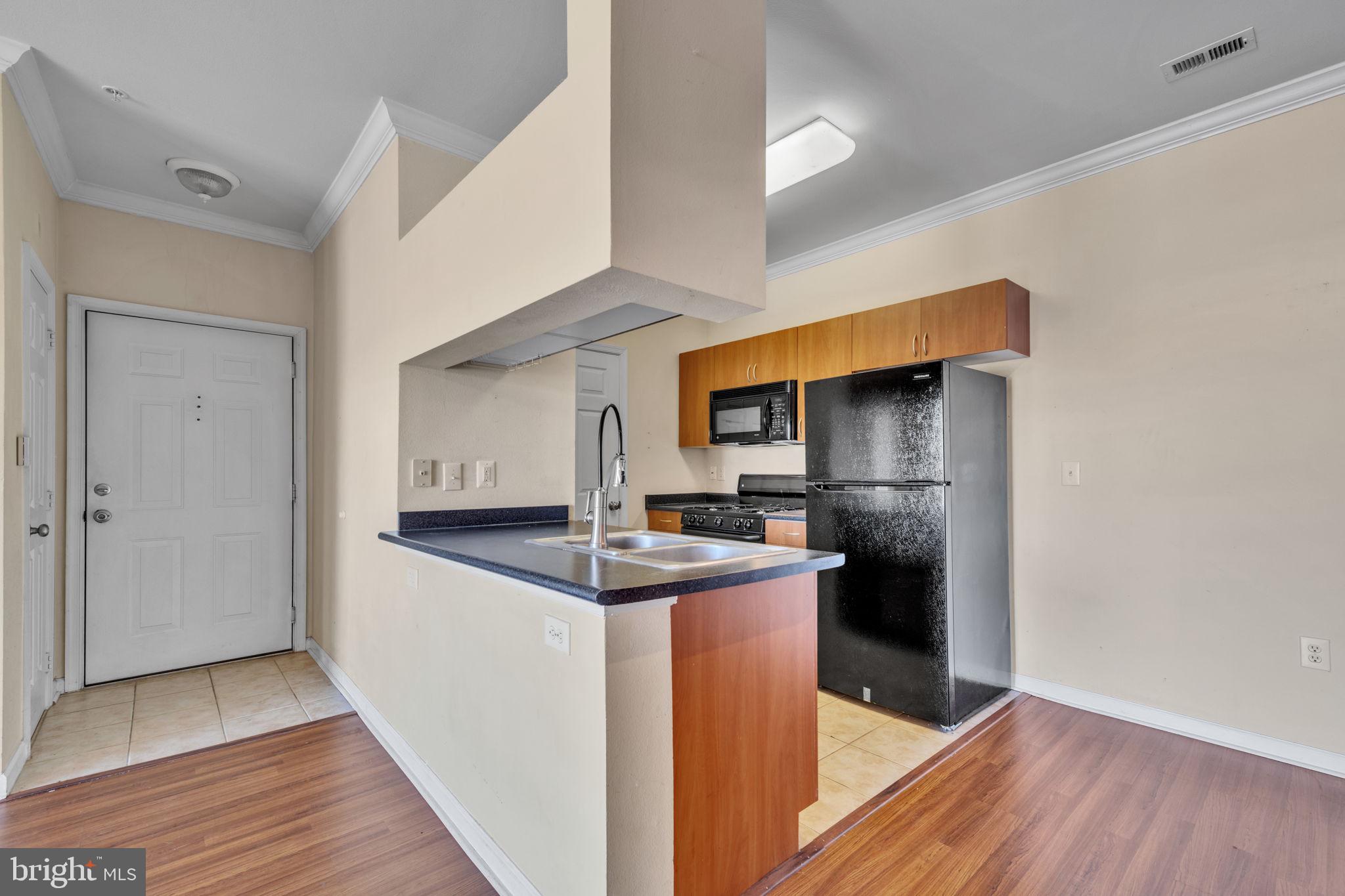 ASHMORE AT GERMANOWN COMMUNITY - Residential