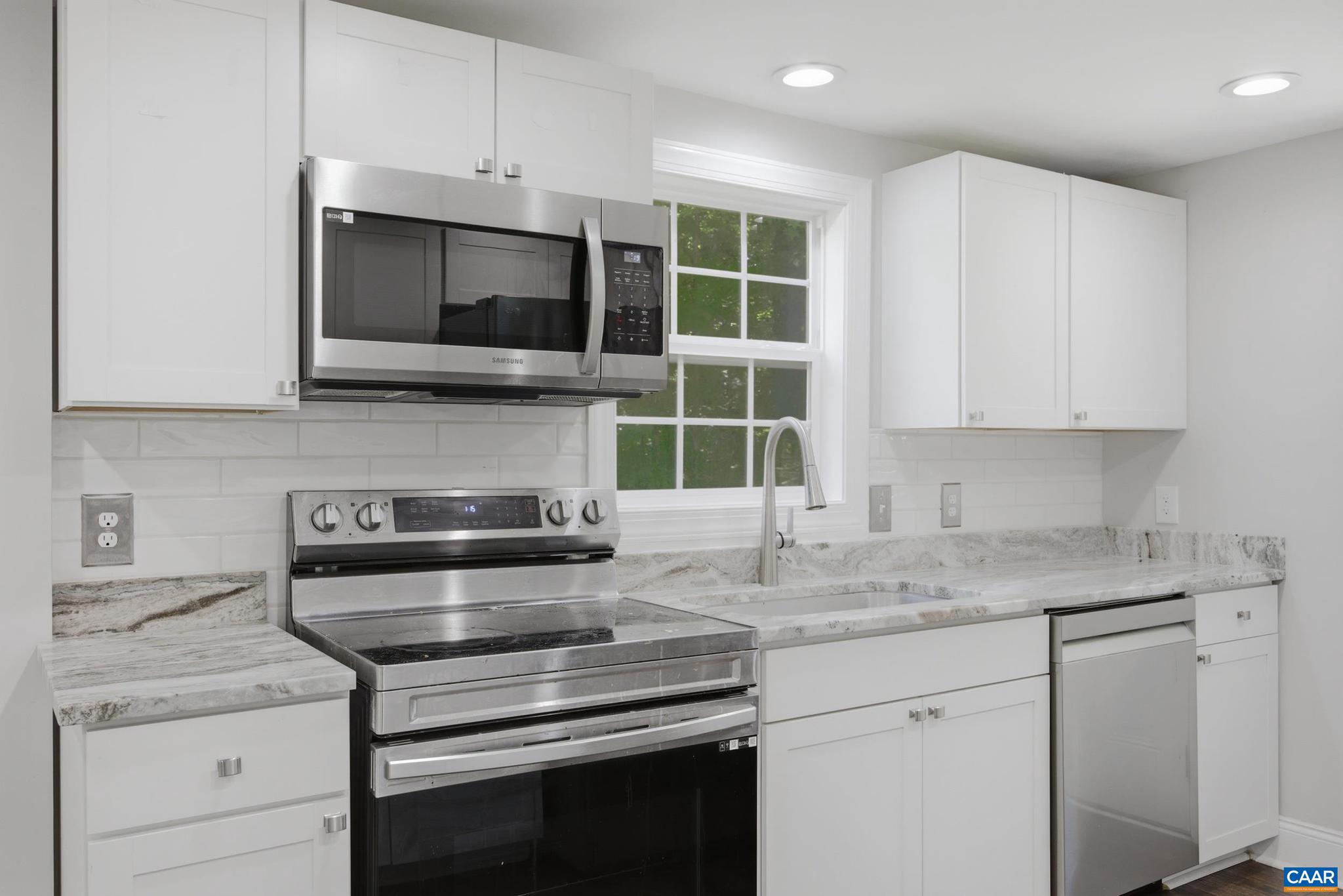 APPLE GROVE - Residential