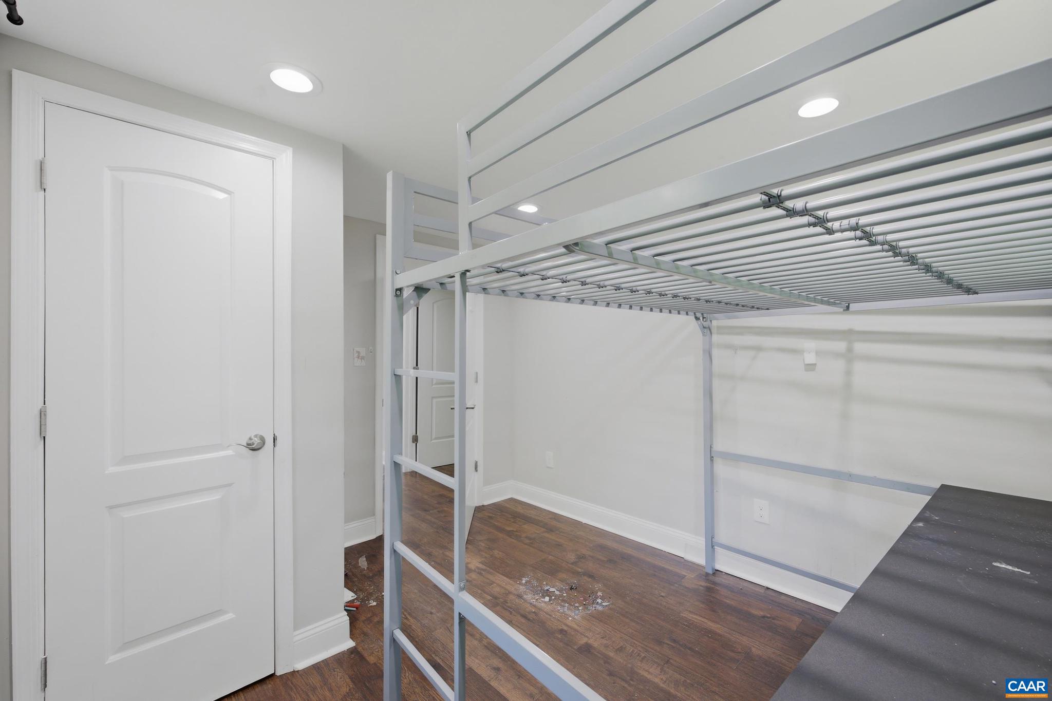 APPLE GROVE - Residential