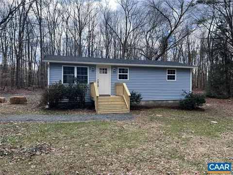 MLS: 674292
