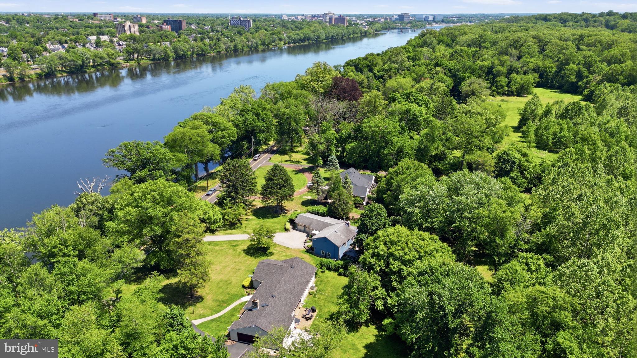 621 RIVER ROAD