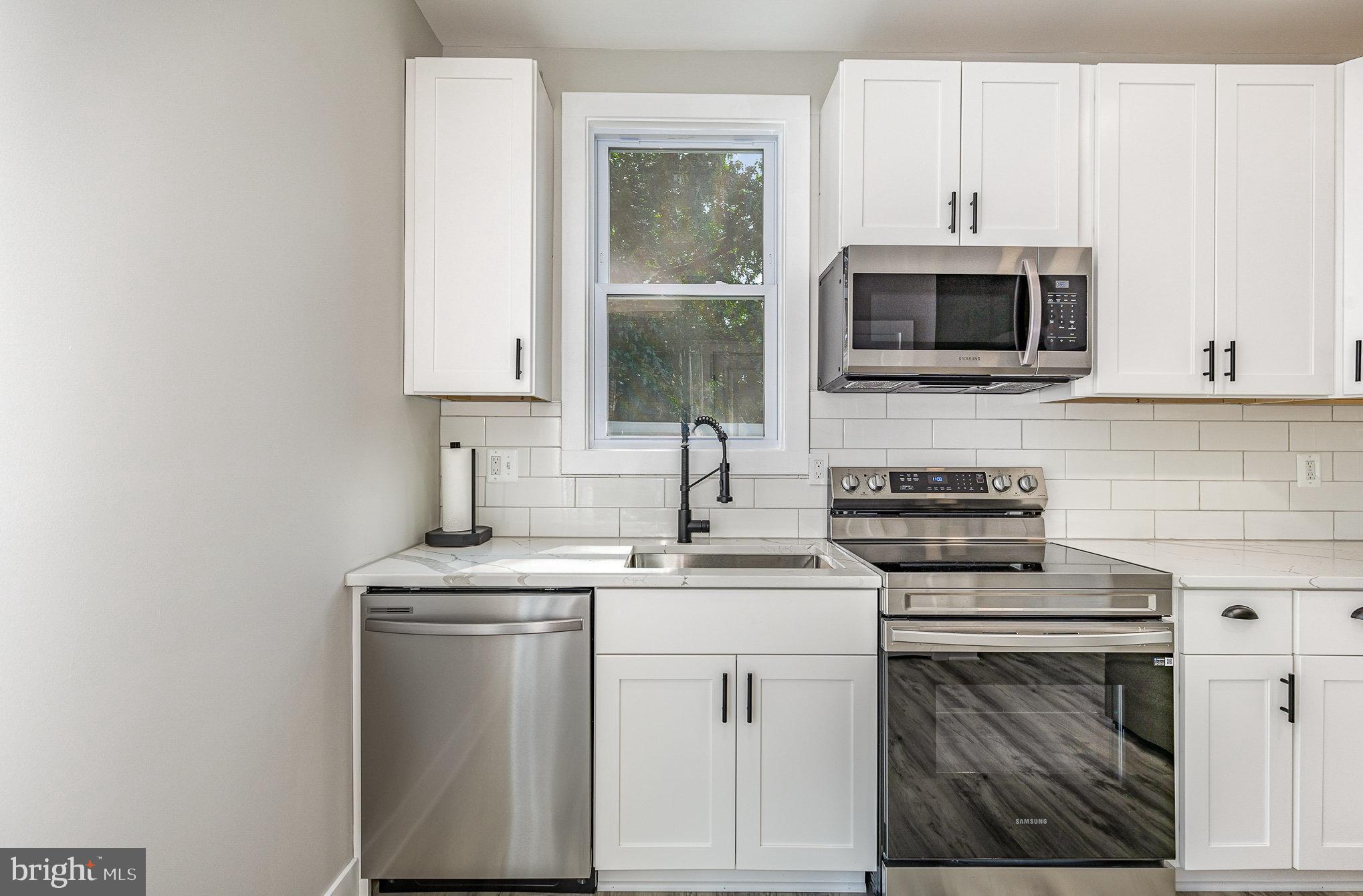 THE POINT - Residential Lease