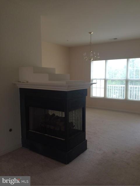 COUNTY CENTER/LANDBAY - Residential