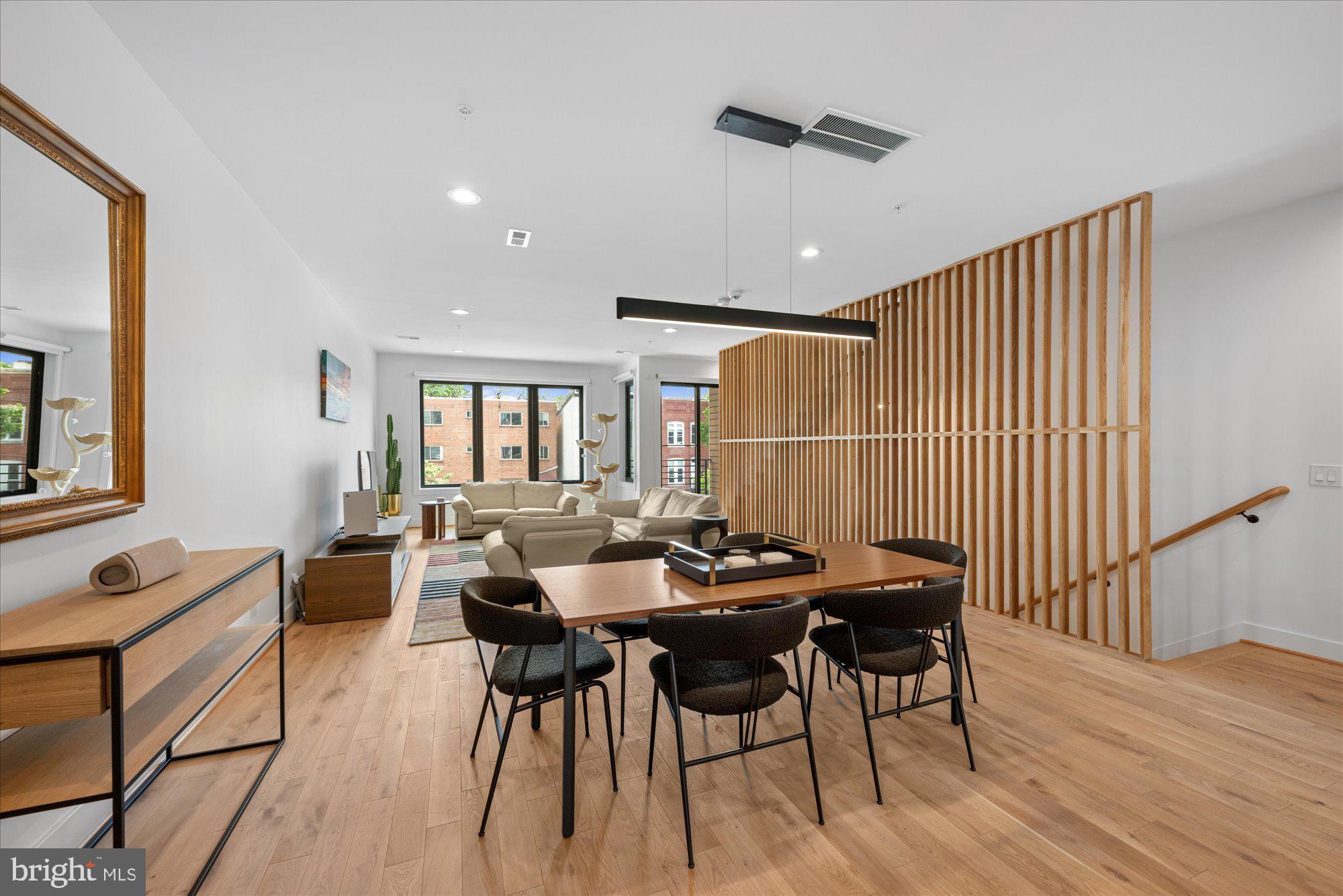 1512 6TH NW 2