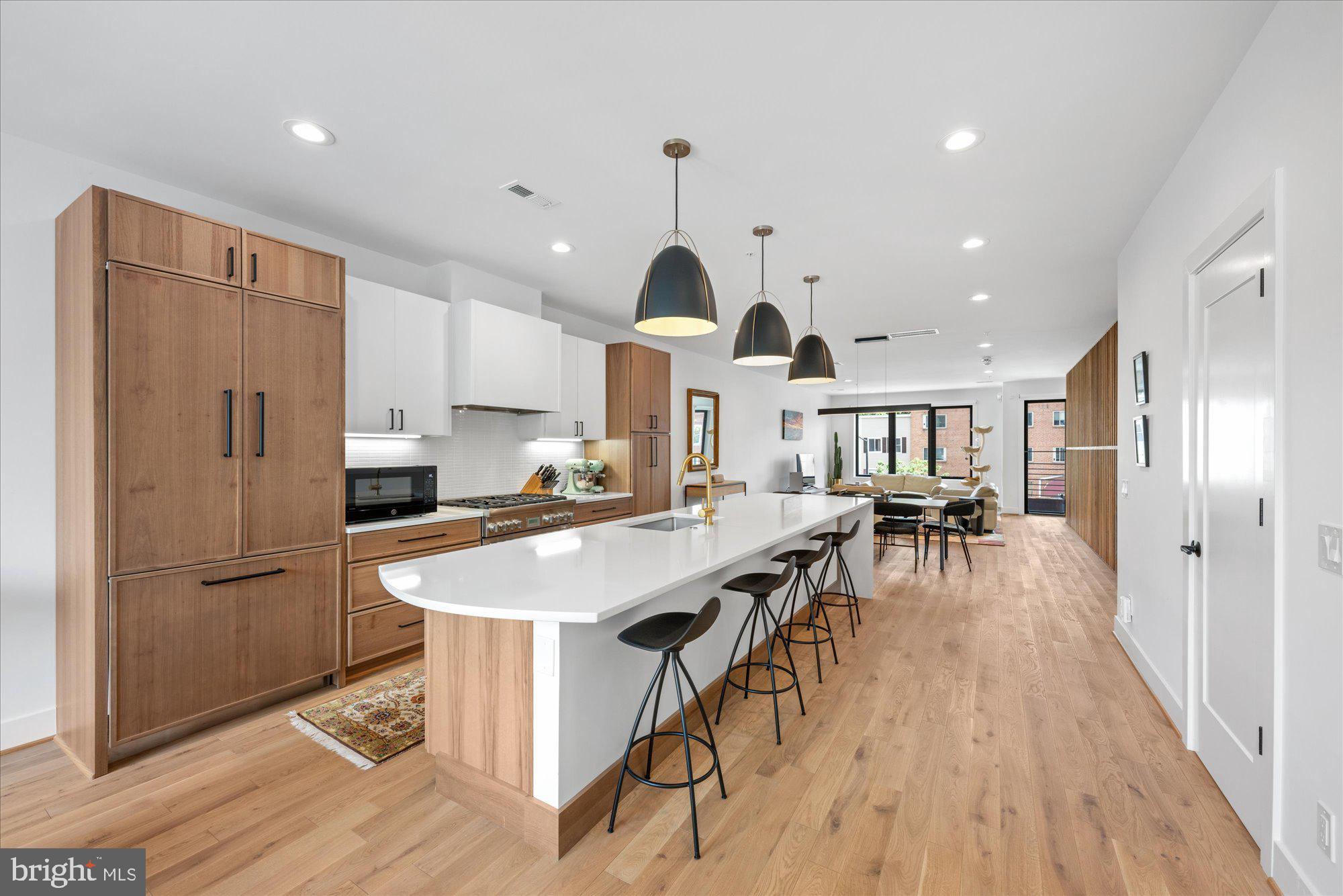 1512 6TH NW 2