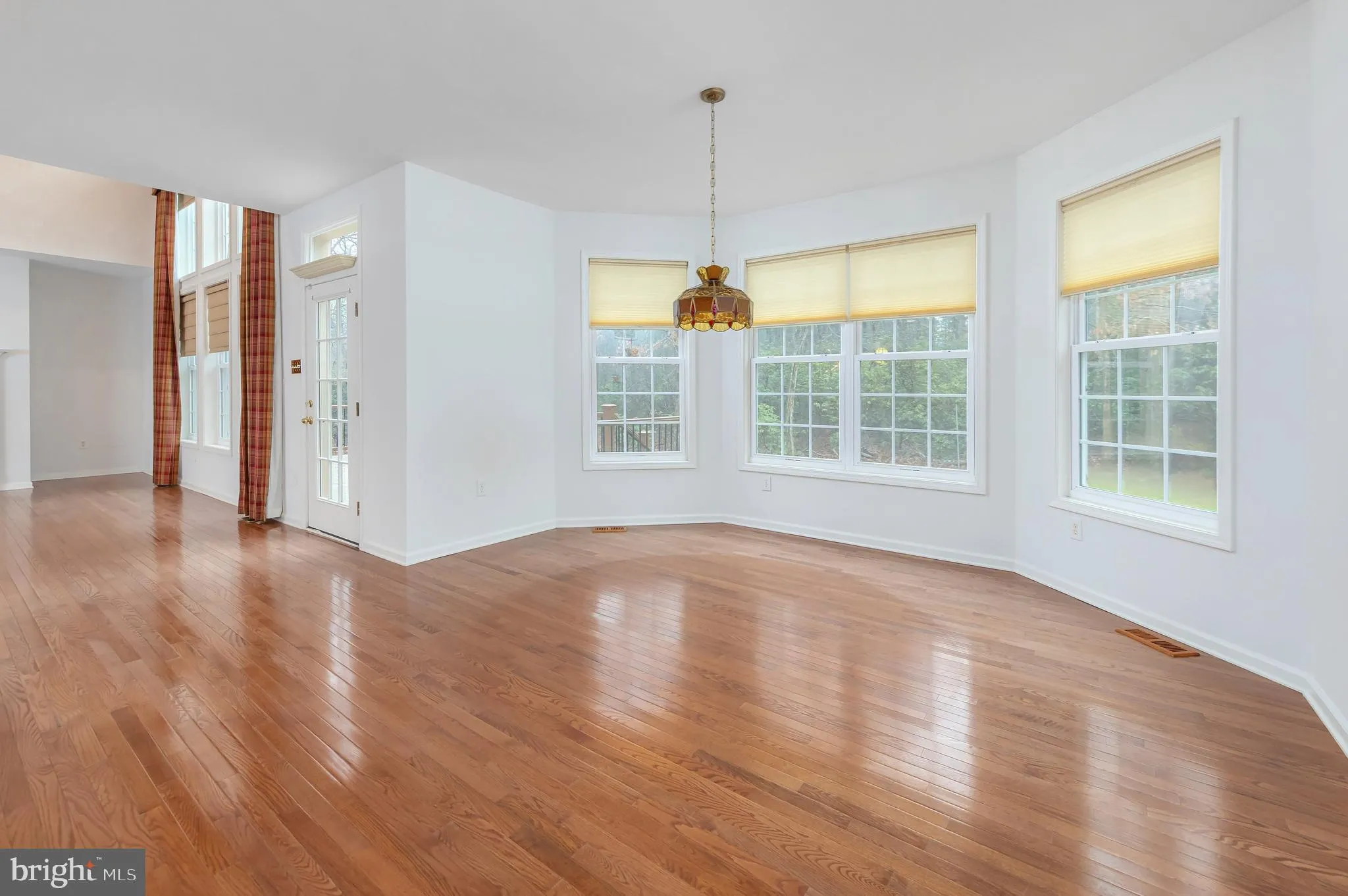 Elmer, New Jersey 08318, United States, 4 Bedrooms Bedrooms, ,4 BathroomsBathrooms,Residential,Active,96048