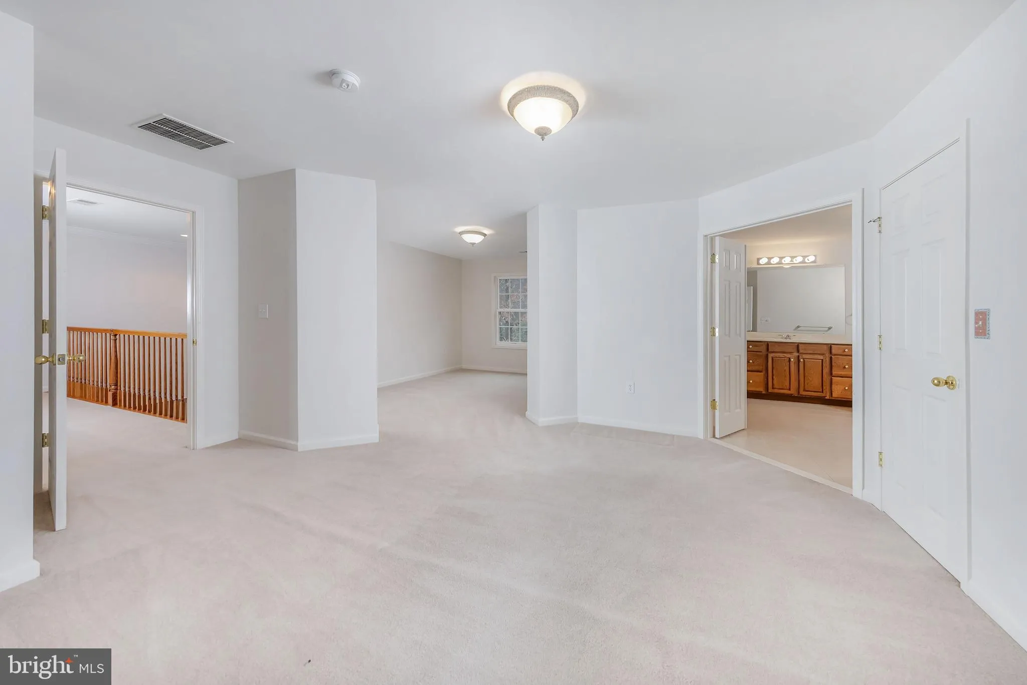 Elmer, New Jersey 08318, United States, 4 Bedrooms Bedrooms, ,4 BathroomsBathrooms,Residential,Active,96048