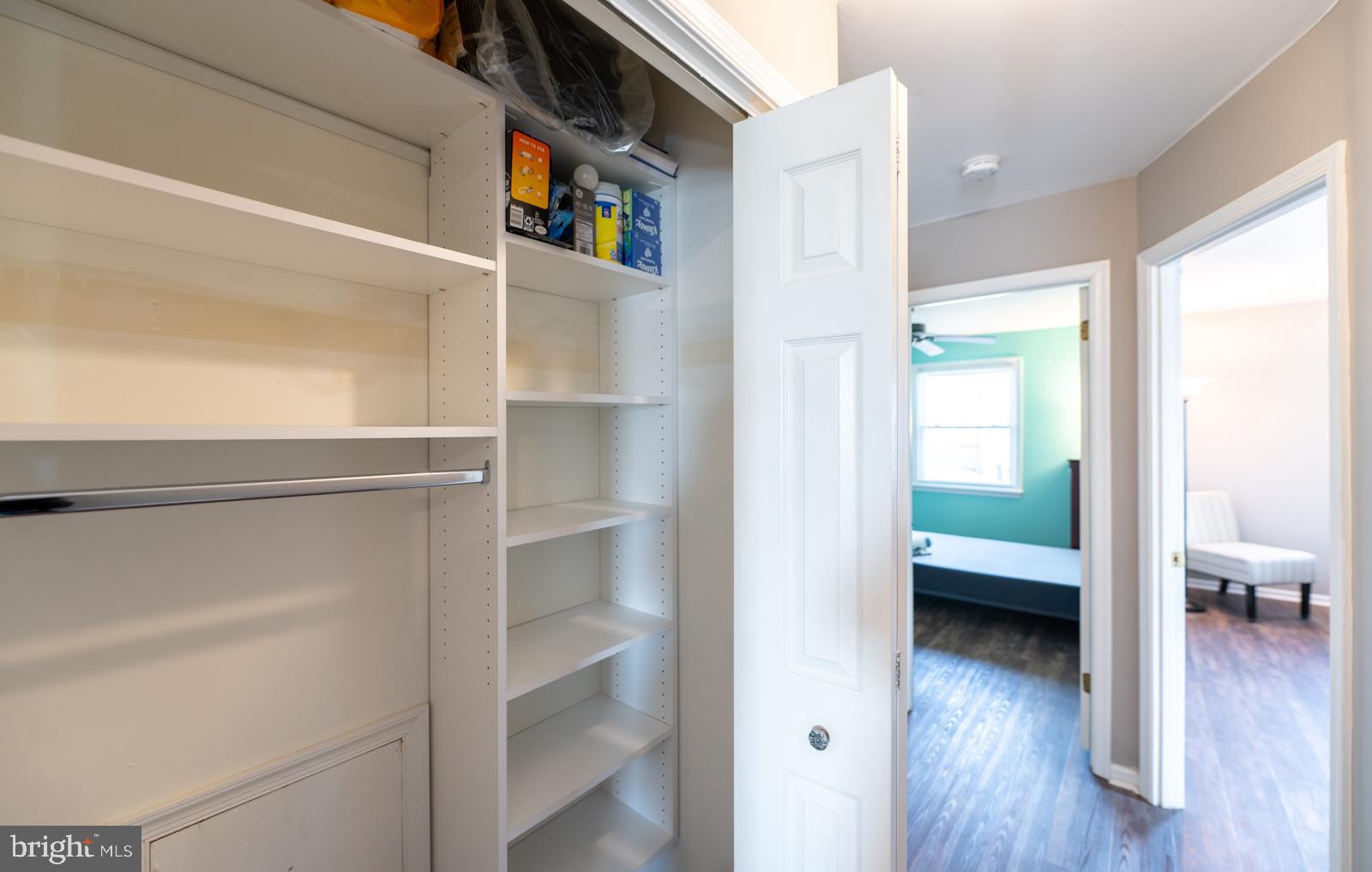 TRENT MANOR - Residential