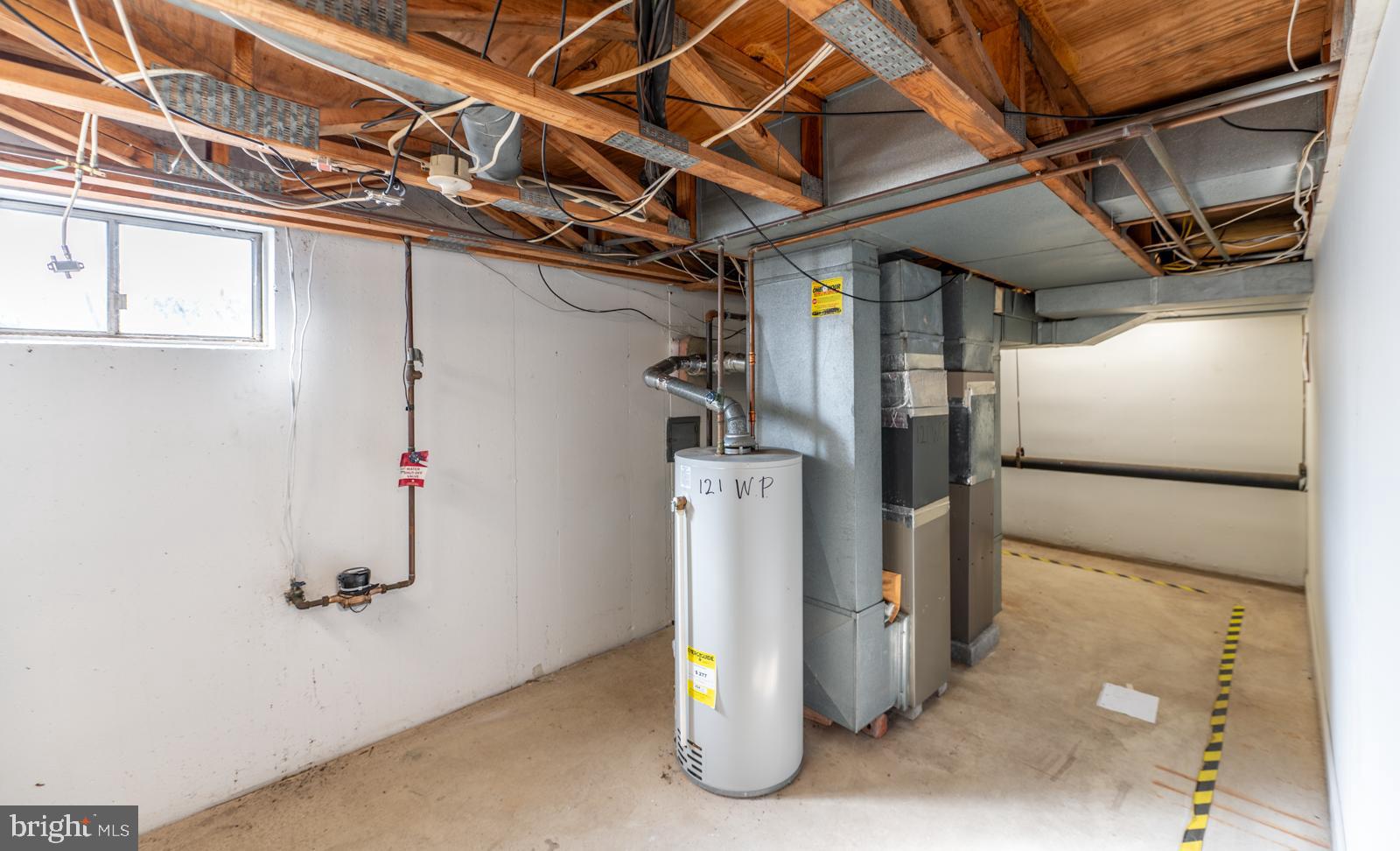 TRENT MANOR - Residential