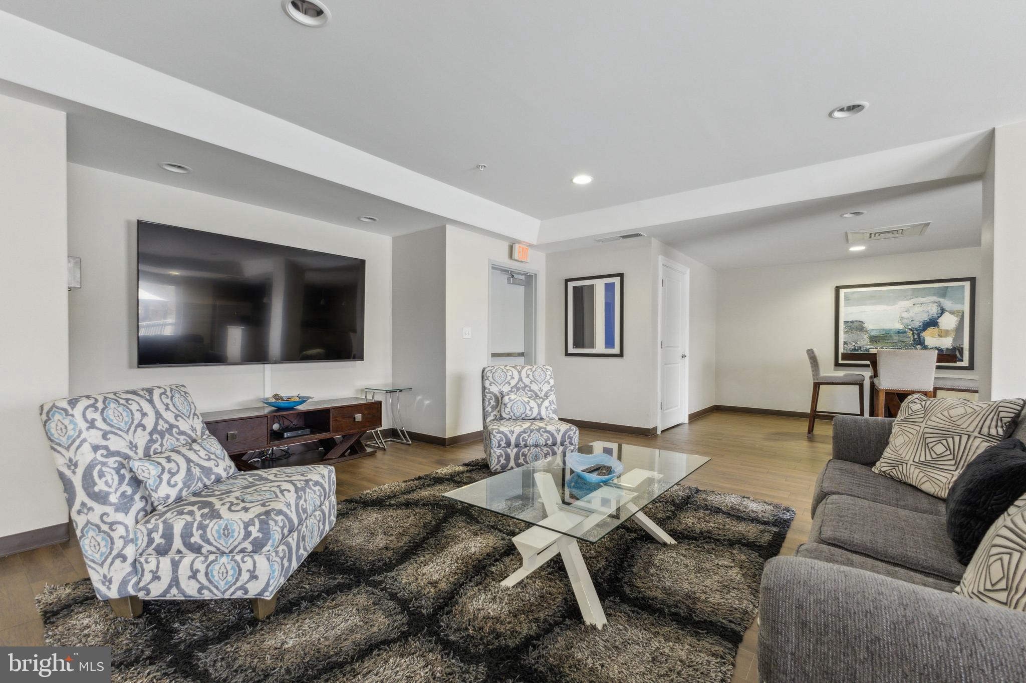 ISABELLA AT MONTICELLO MEWS - Residential