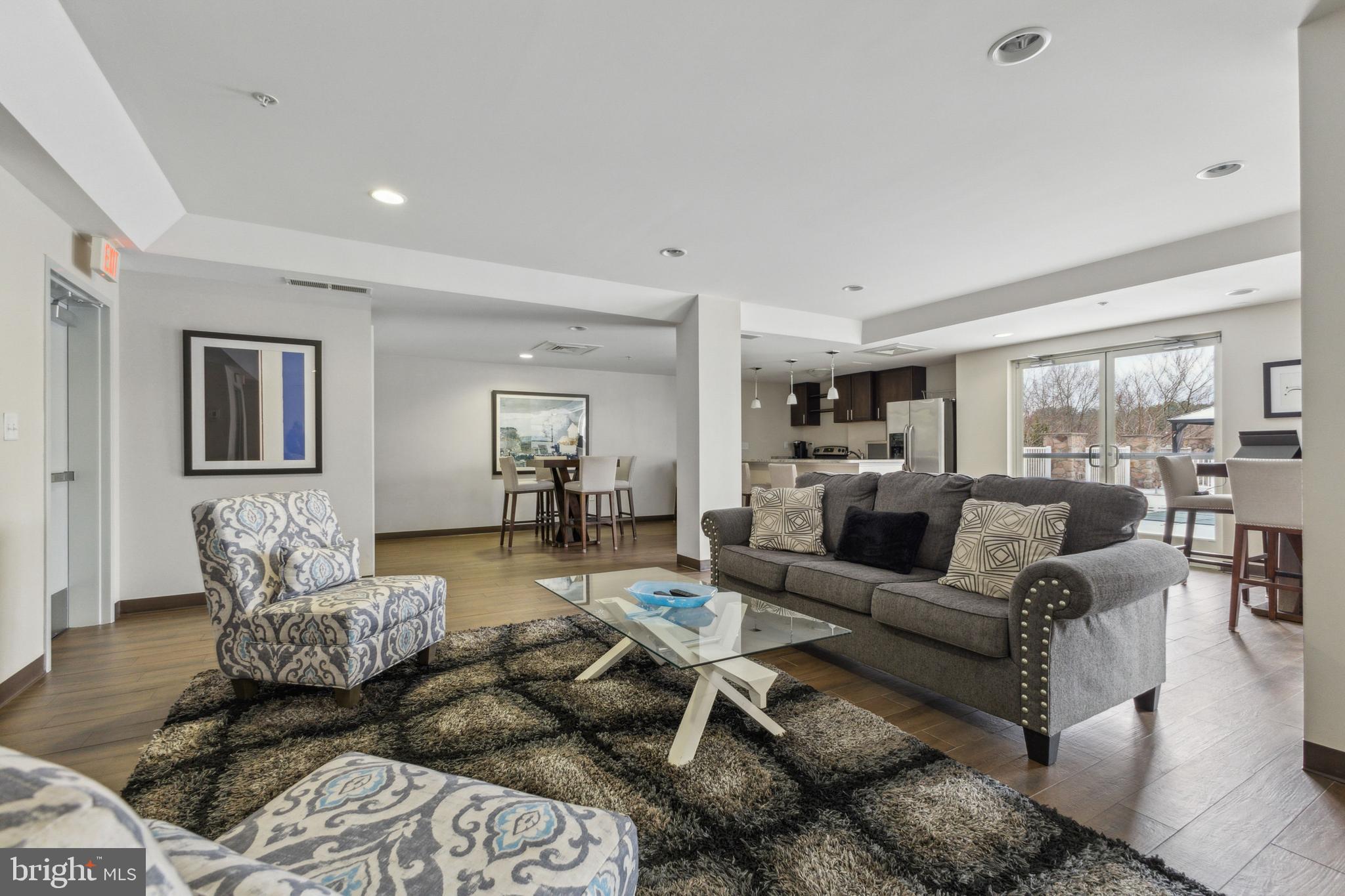 ISABELLA AT MONTICELLO MEWS - Residential