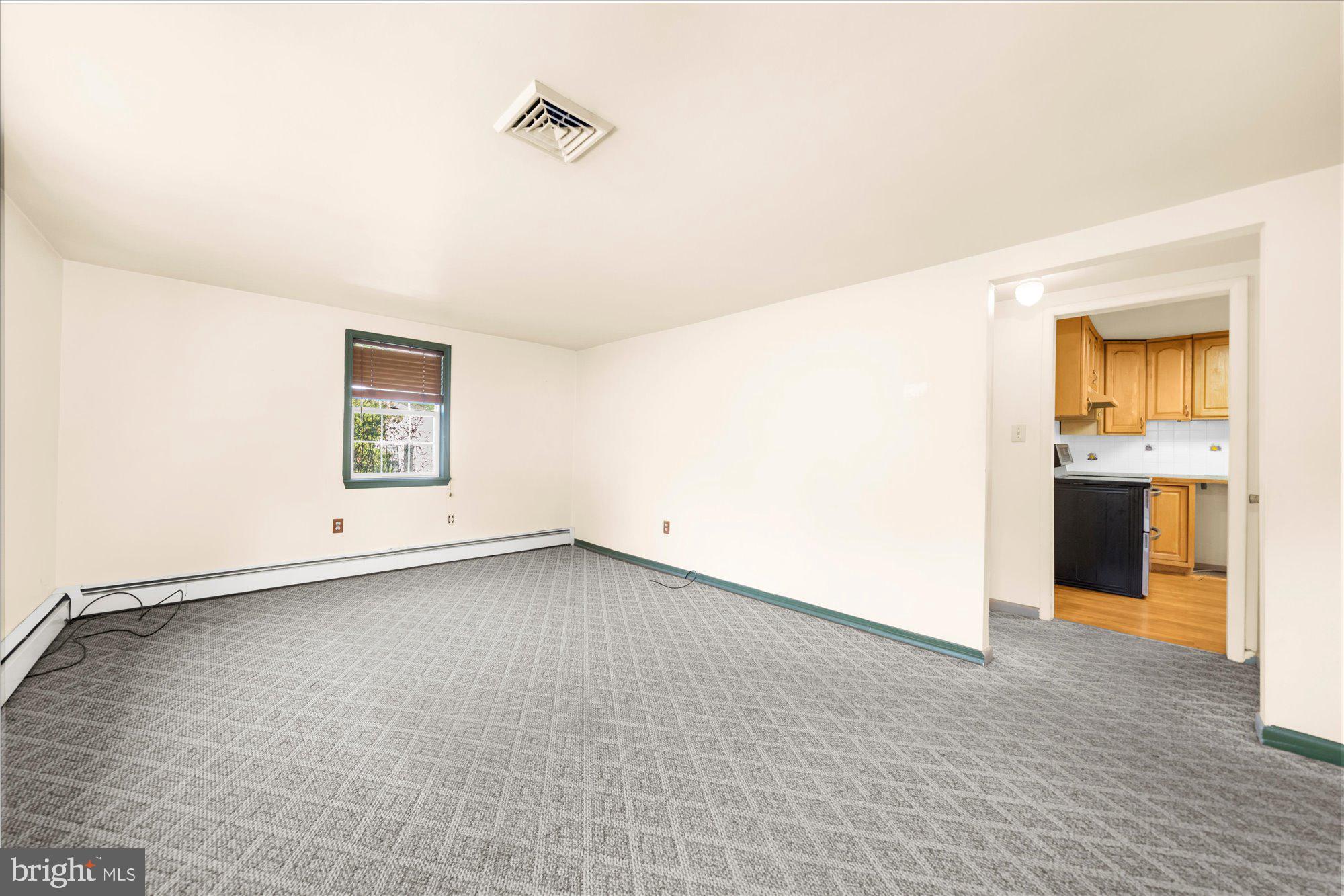 EAST COVENTRY - Residential