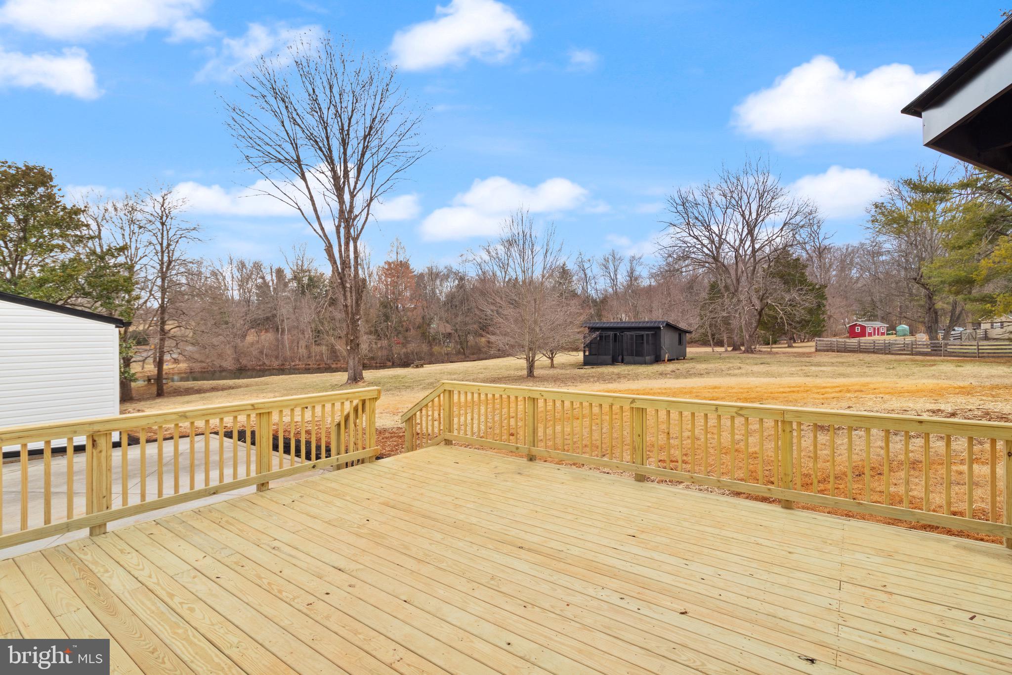 CRESCENT HILLS ESTATES - Residential