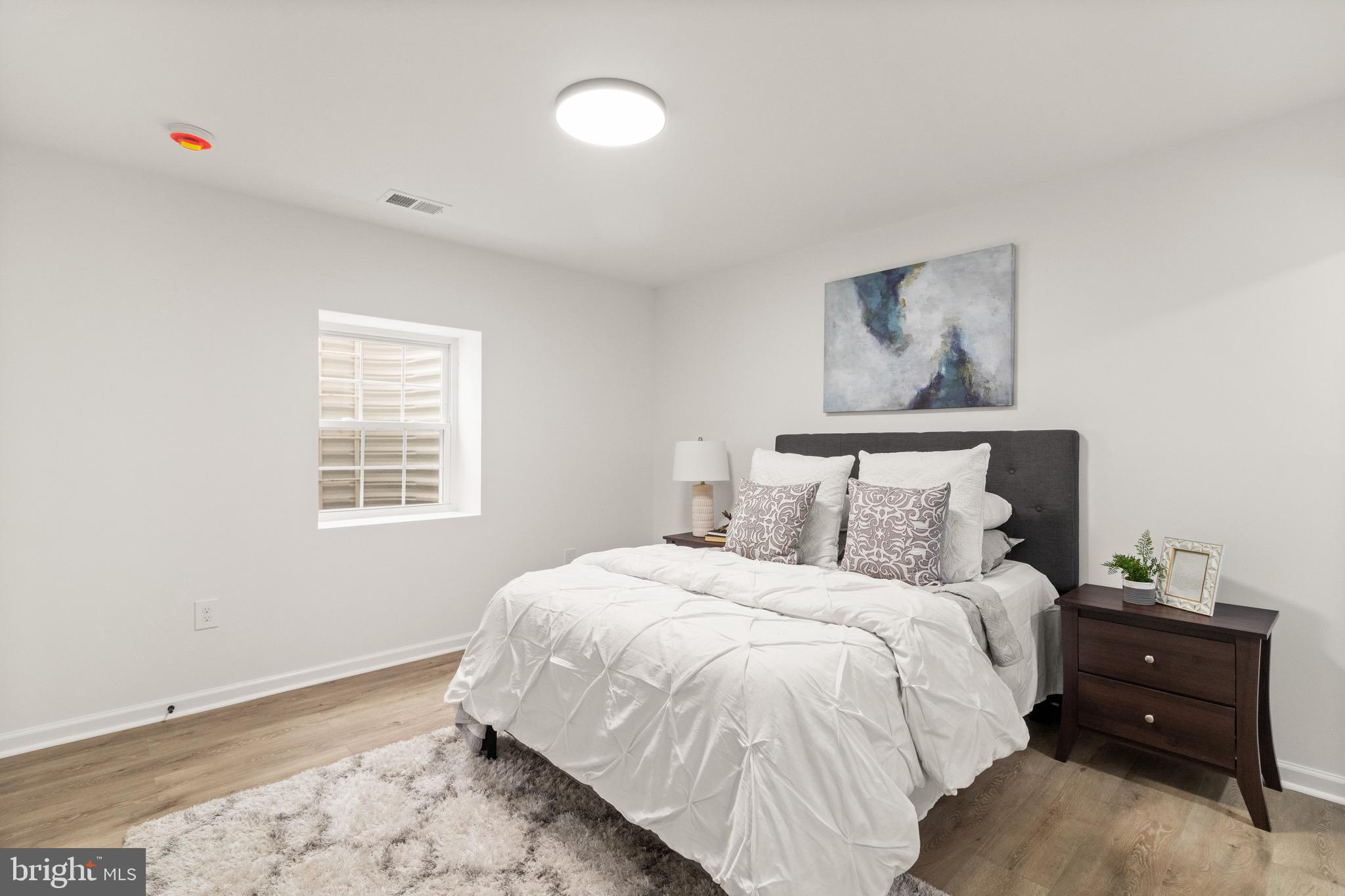 CRESCENT HILLS ESTATES - Residential