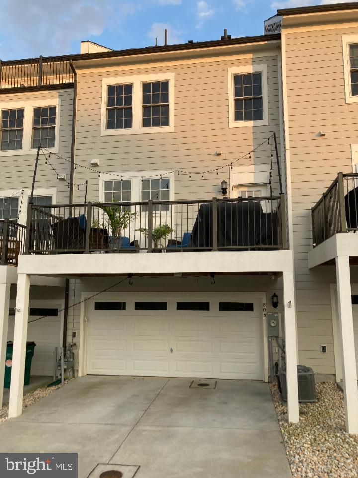 PARKSIDE AT WARFIELD - Residential Lease