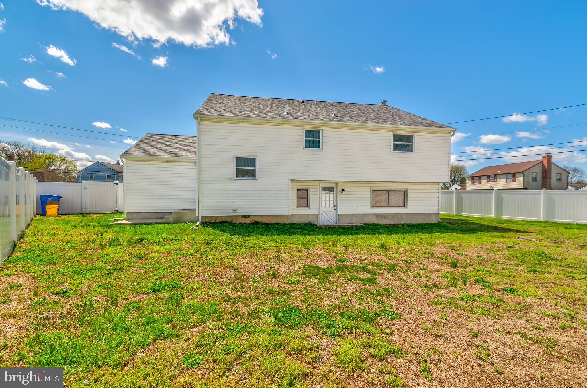 501 E FRANKLIN AVENUE