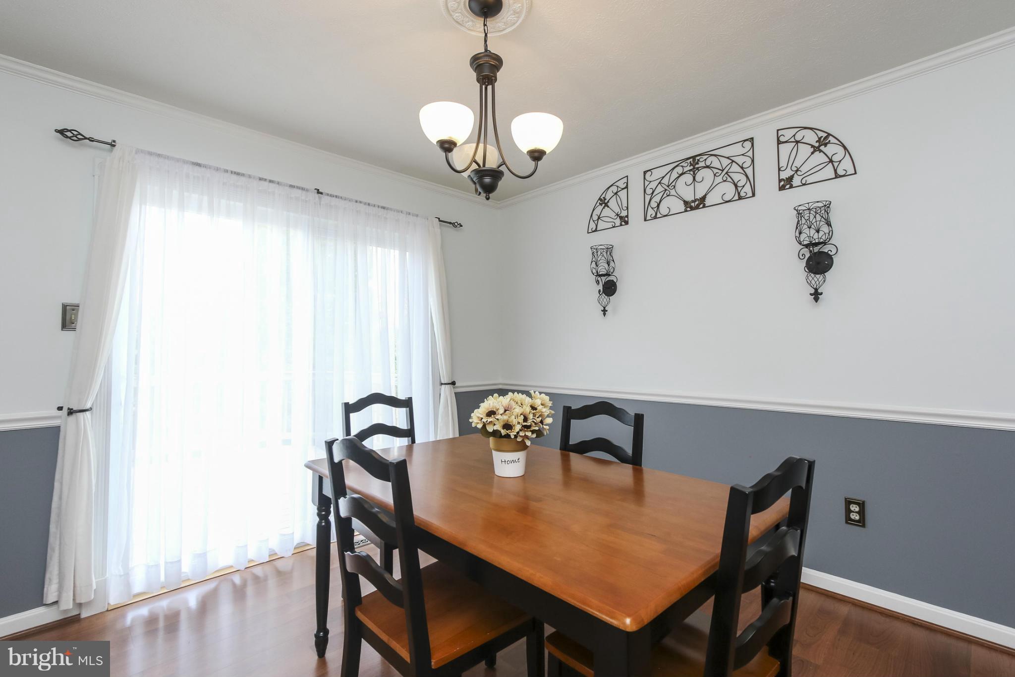 SMALL CROSSINGS - Residential