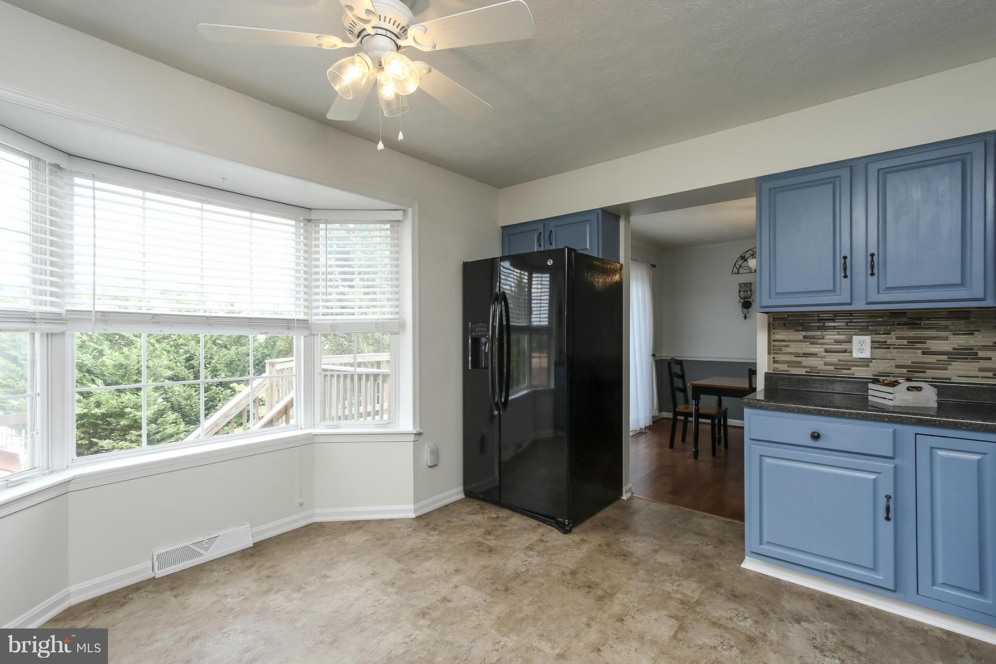 SMALL CROSSINGS - Residential