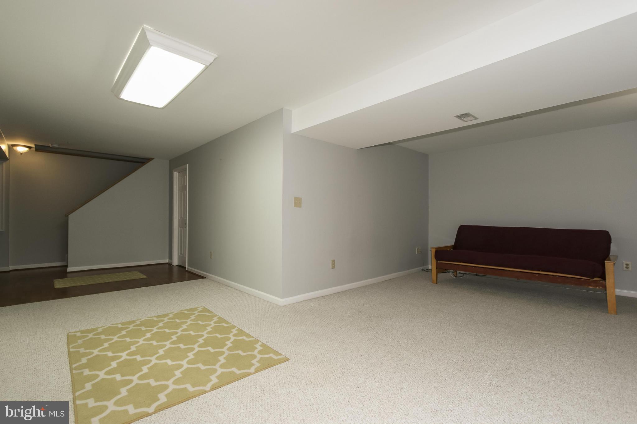 SMALL CROSSINGS - Residential