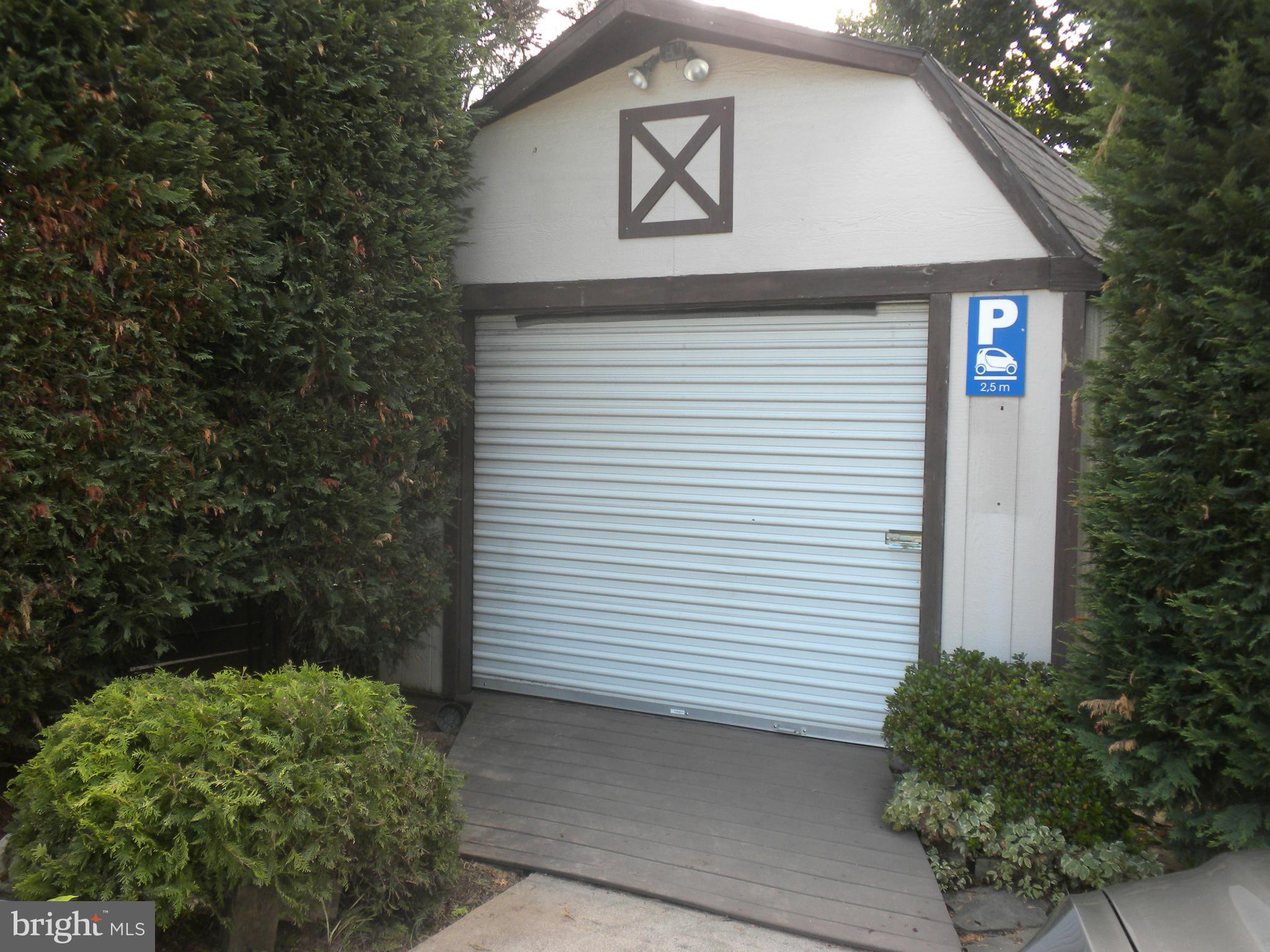 FAIRCHESTER - Residential