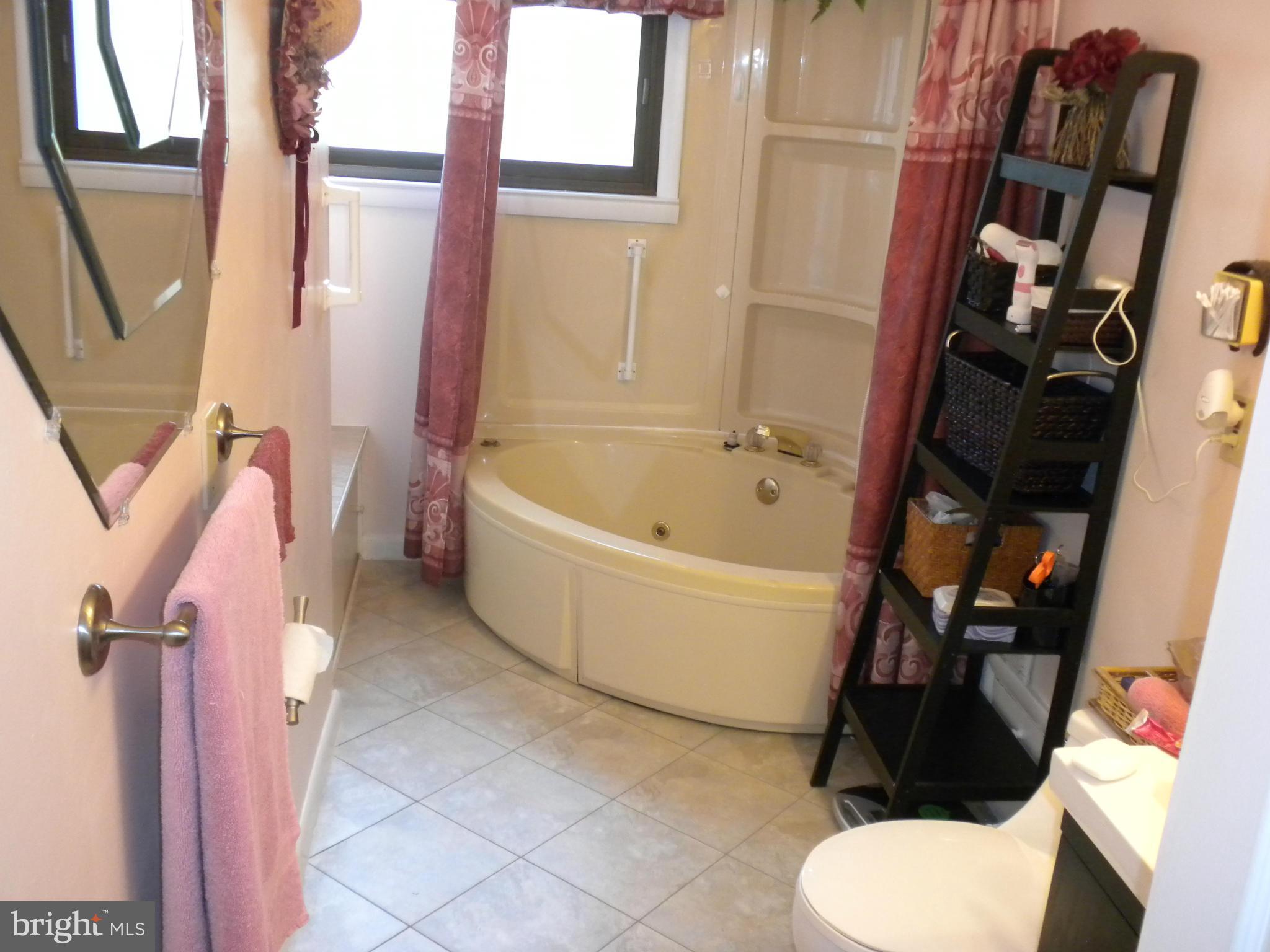 FAIRCHESTER - Residential