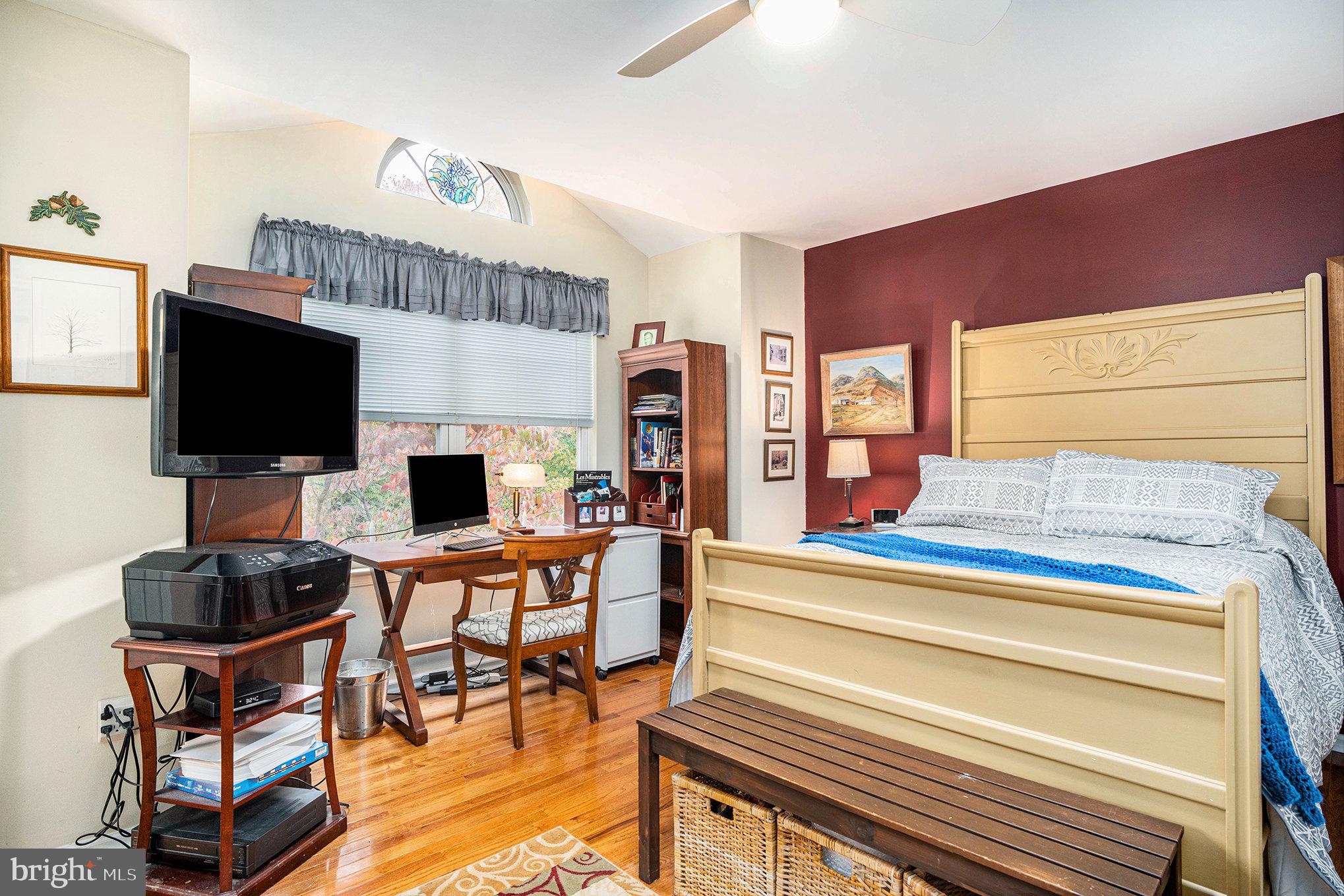 THE HIGHLANDS - Residential