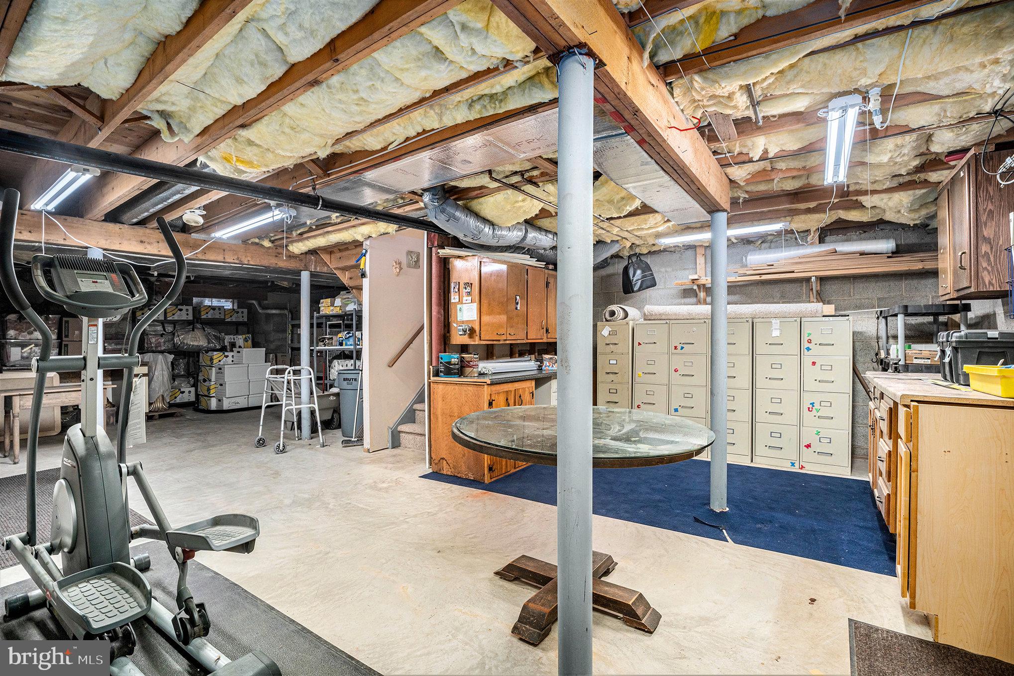 THE HIGHLANDS - Residential