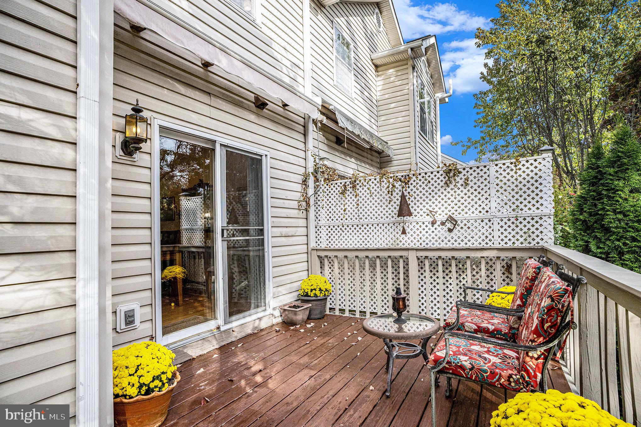 THE HIGHLANDS - Residential