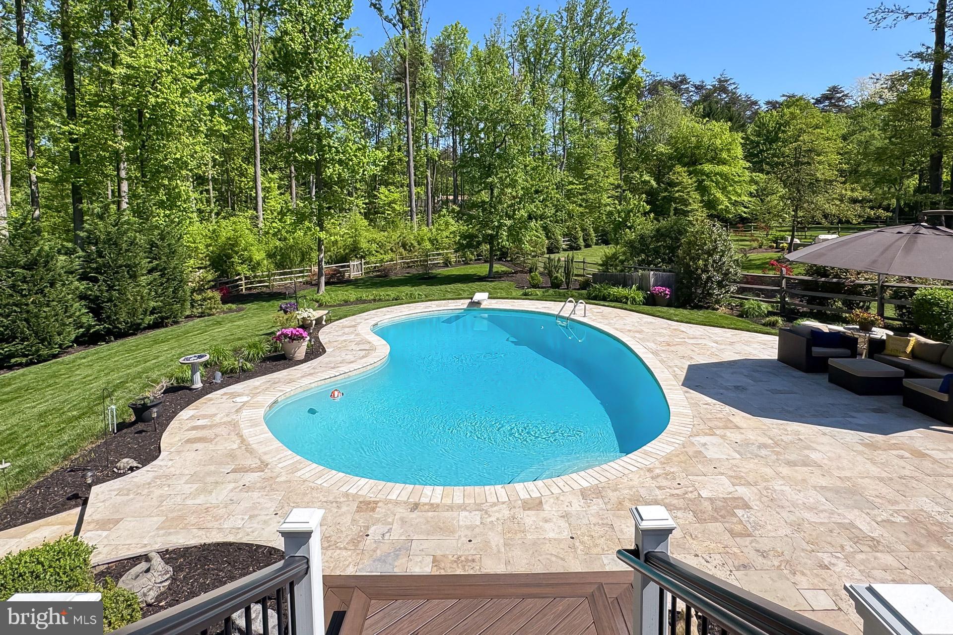 FAIRFAX STATION - Residential