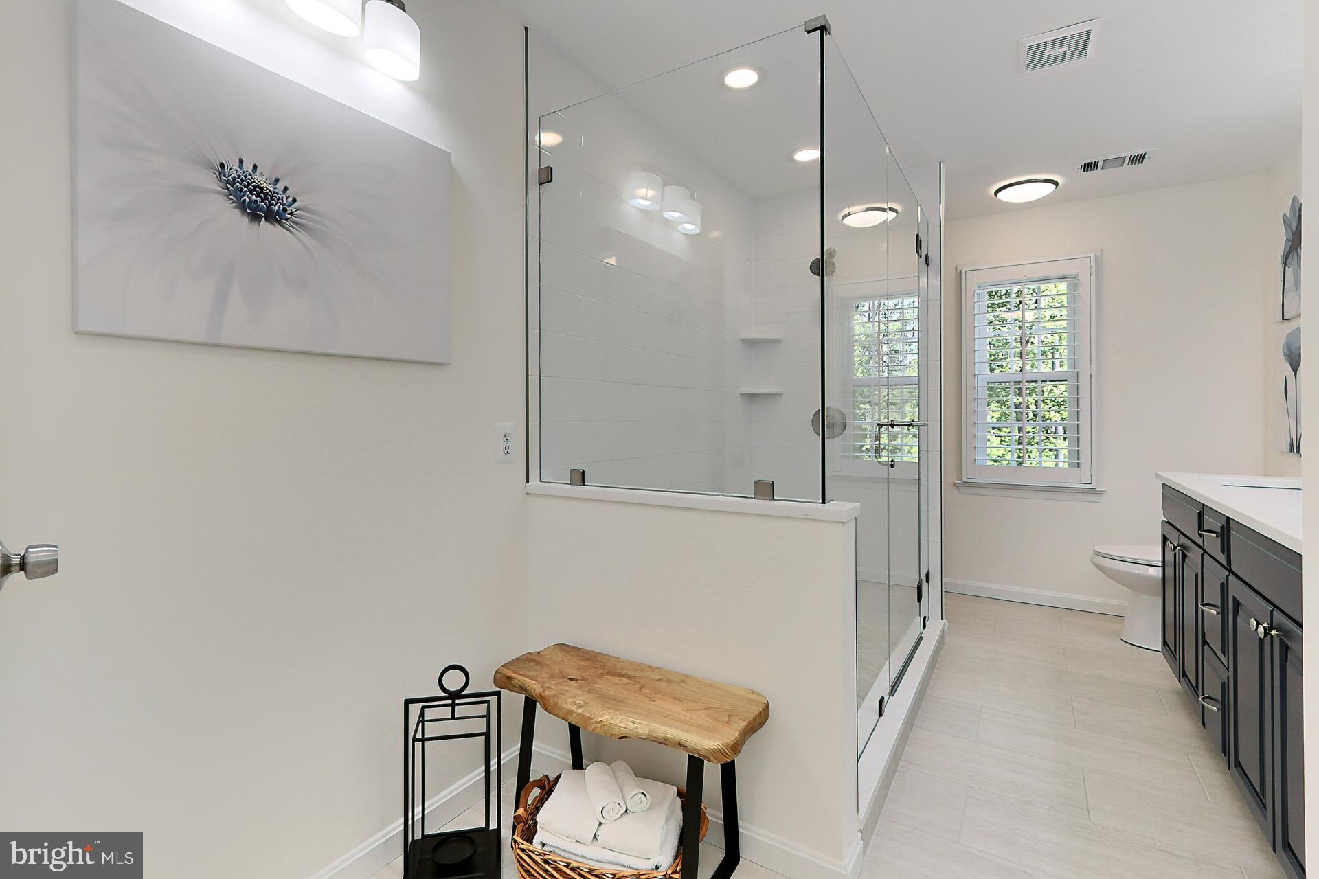 FAIRFAX STATION - Residential