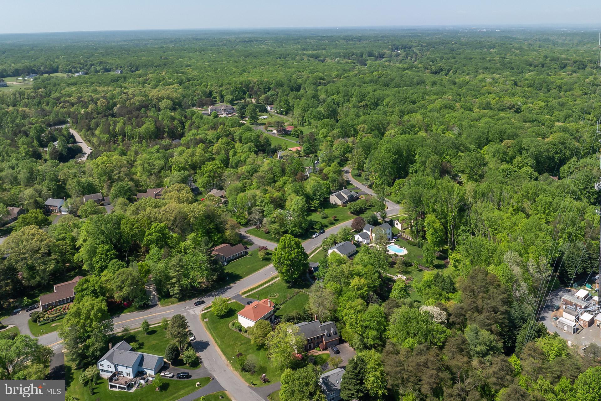 FAIRFAX STATION - Residential