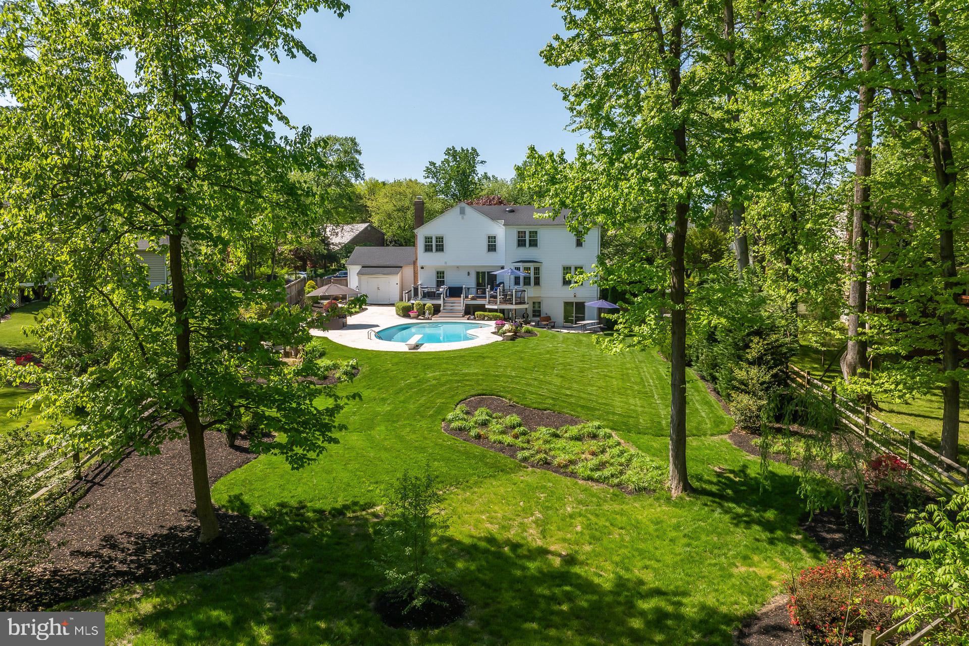 FAIRFAX STATION - Residential