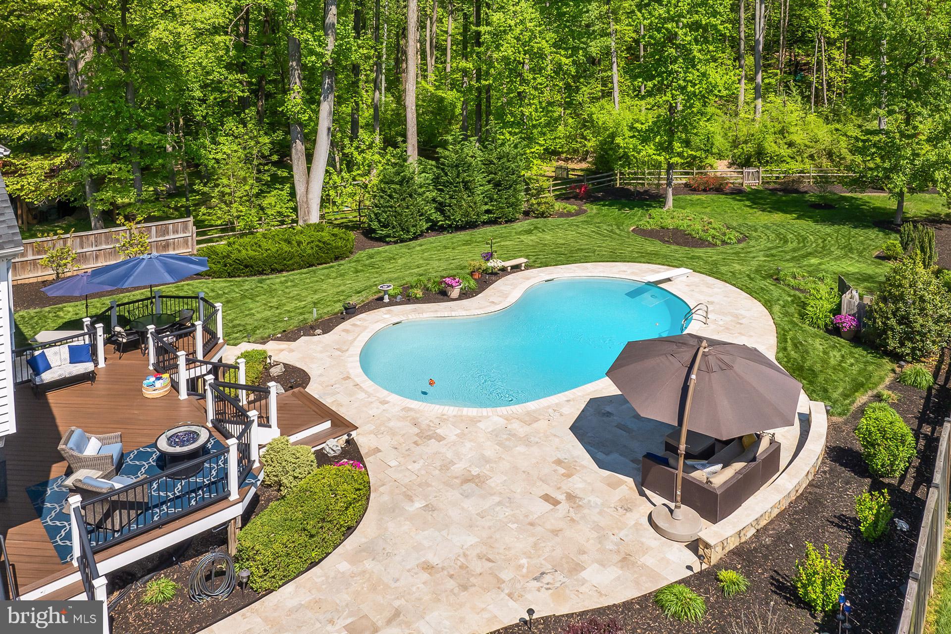 FAIRFAX STATION - Residential