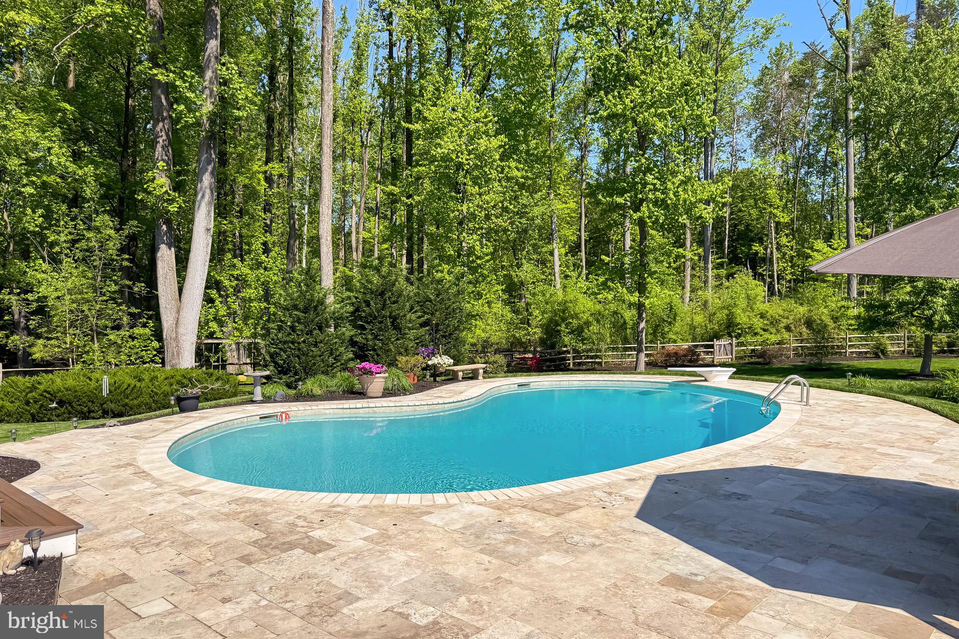 FAIRFAX STATION - Residential