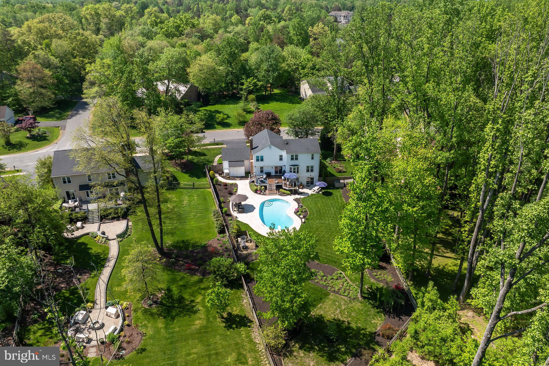 FAIRFAX STATION - Residential