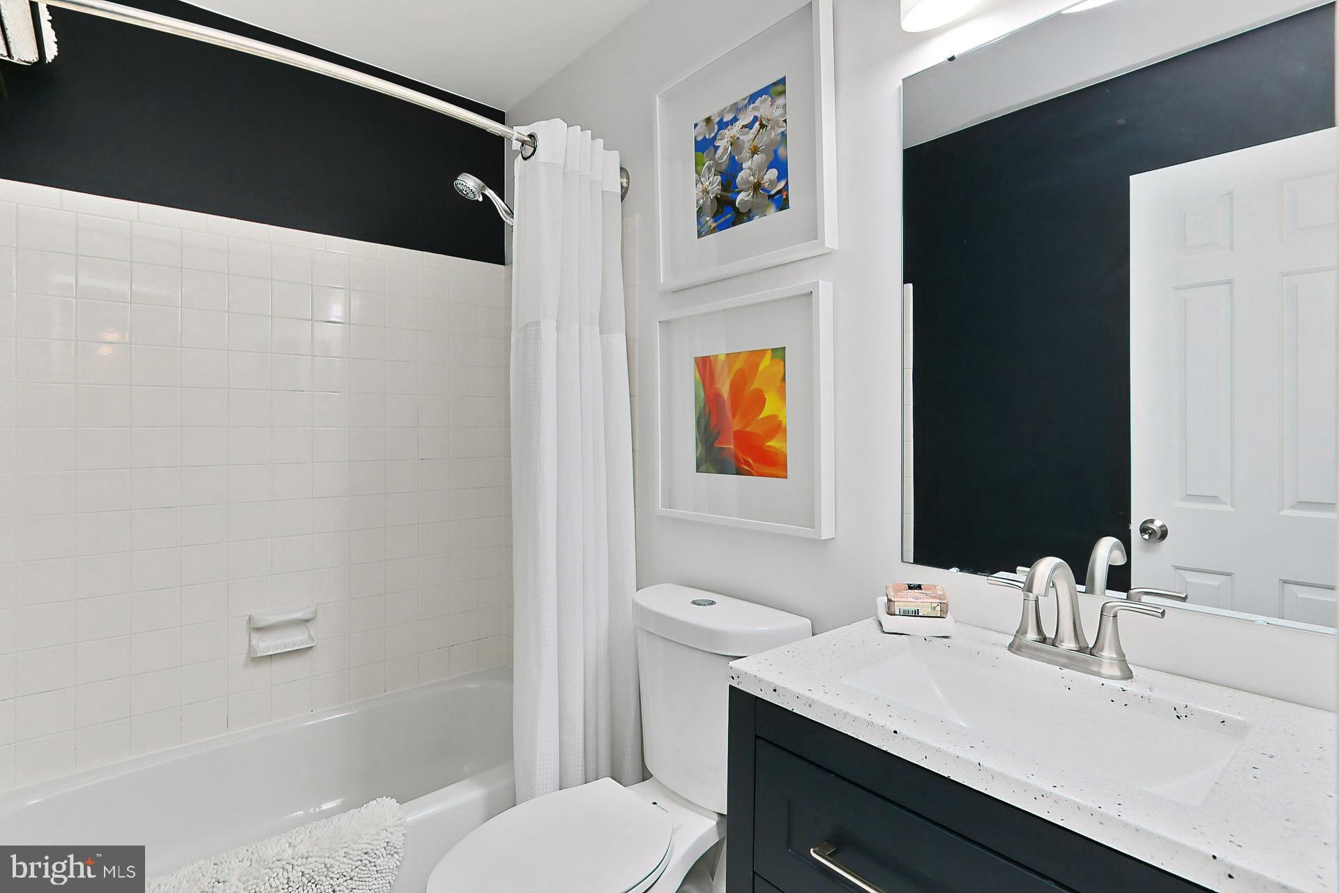 FAIRFAX STATION - Residential