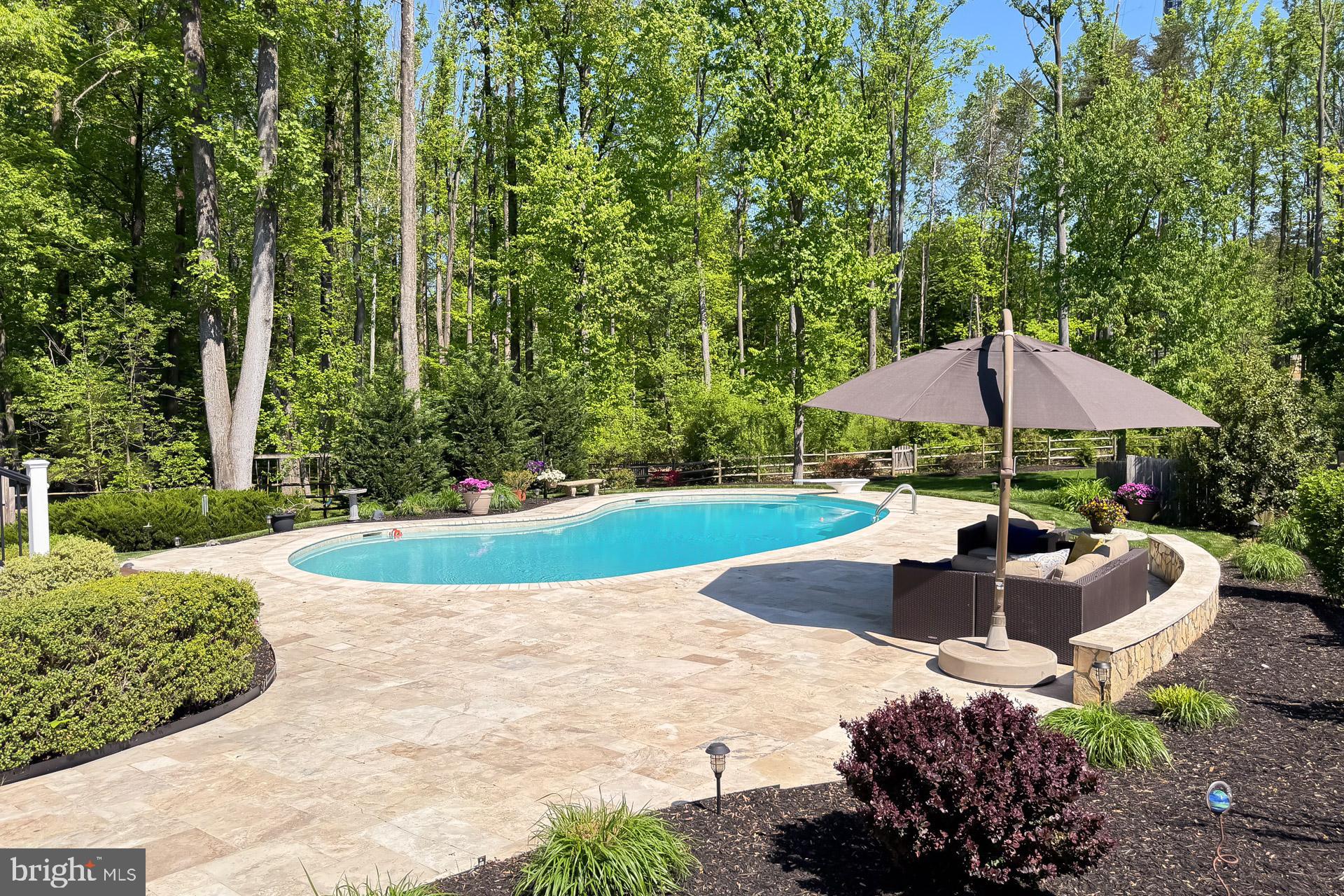 FAIRFAX STATION - Residential