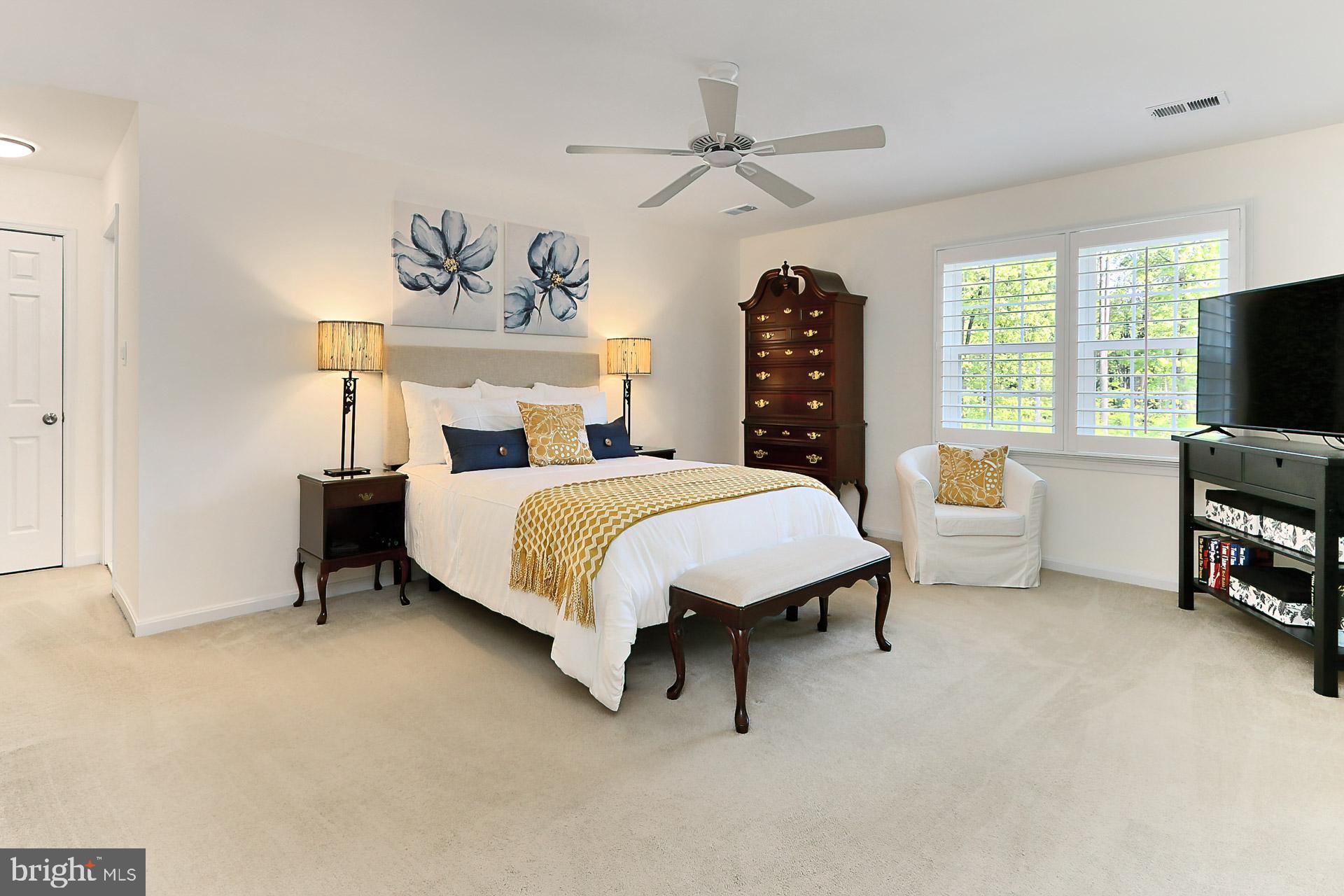 FAIRFAX STATION - Residential