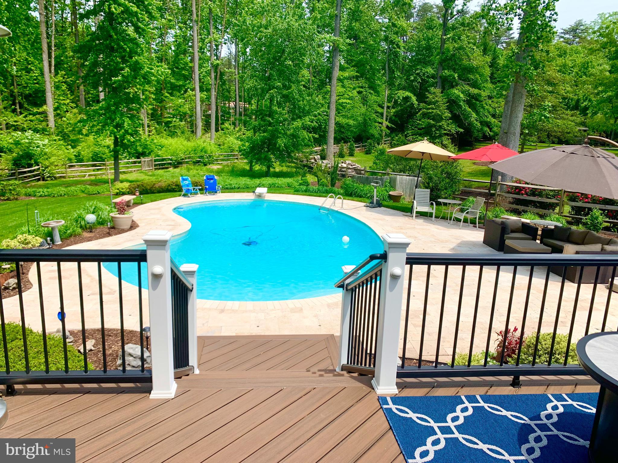 FAIRFAX STATION - Residential