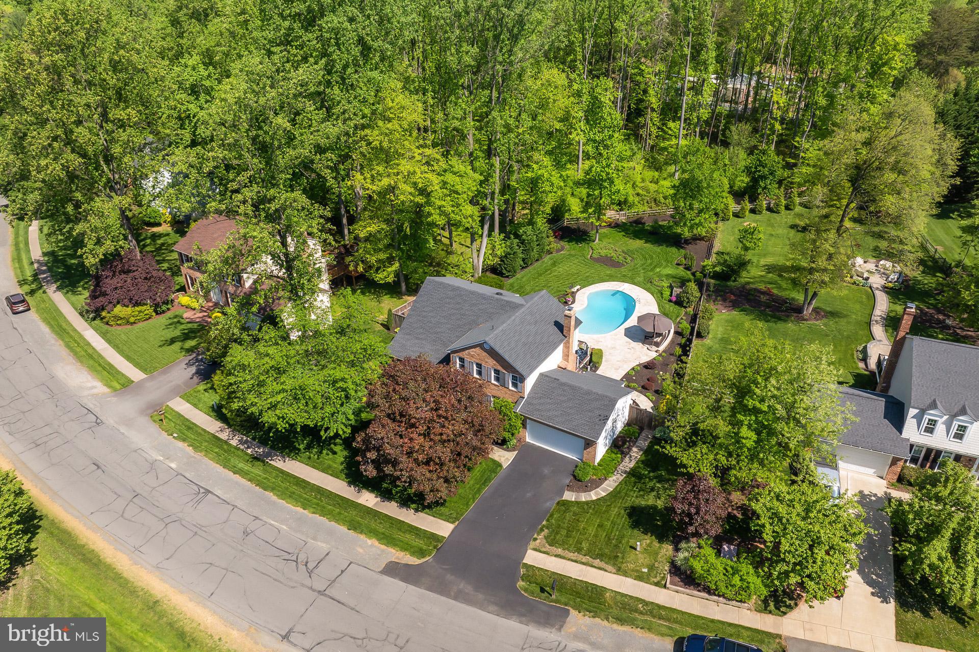 FAIRFAX STATION - Residential