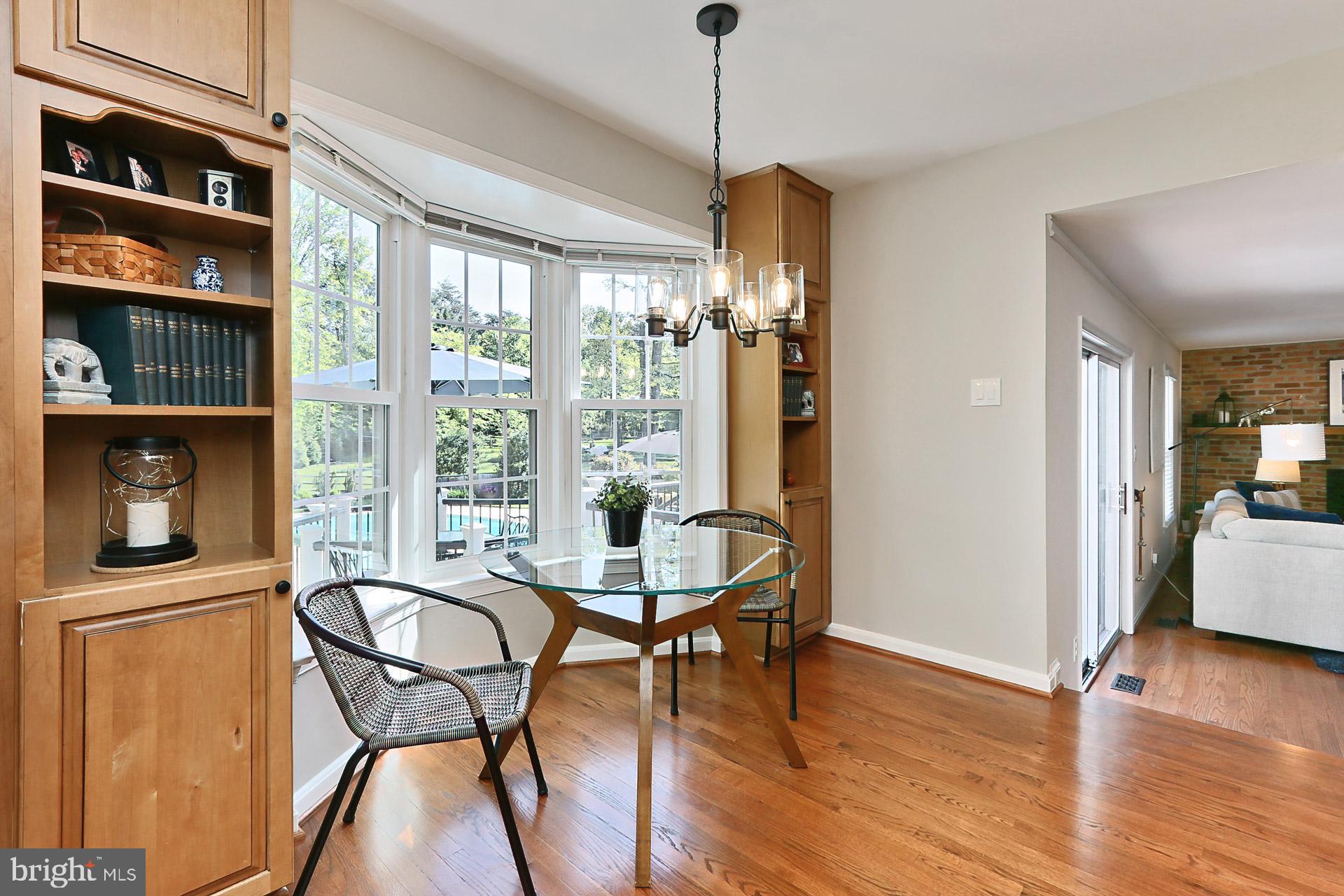 FAIRFAX STATION - Residential