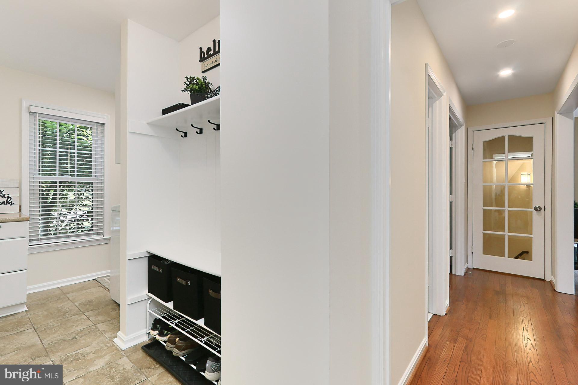 FAIRFAX STATION - Residential