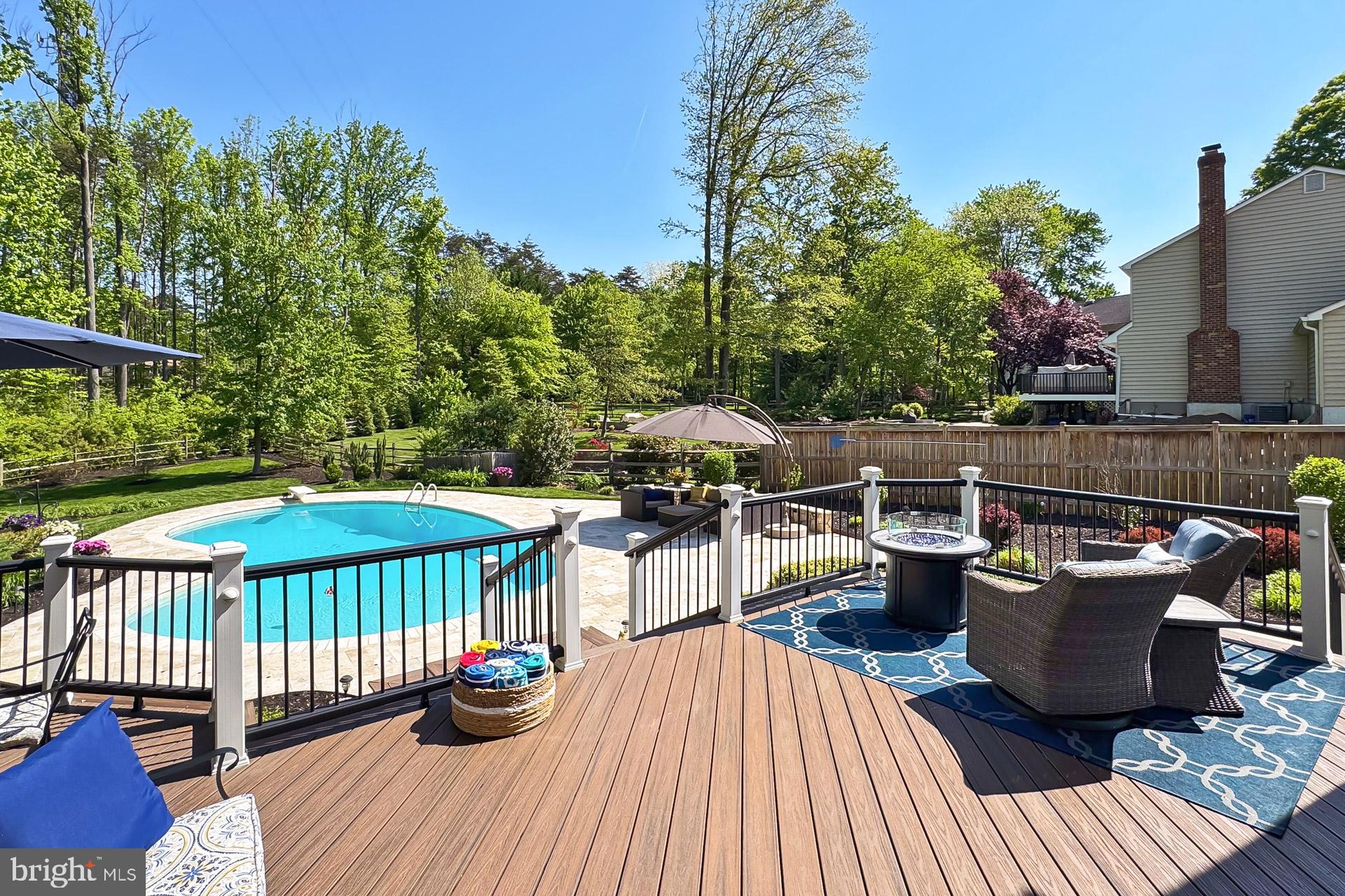 FAIRFAX STATION - Residential