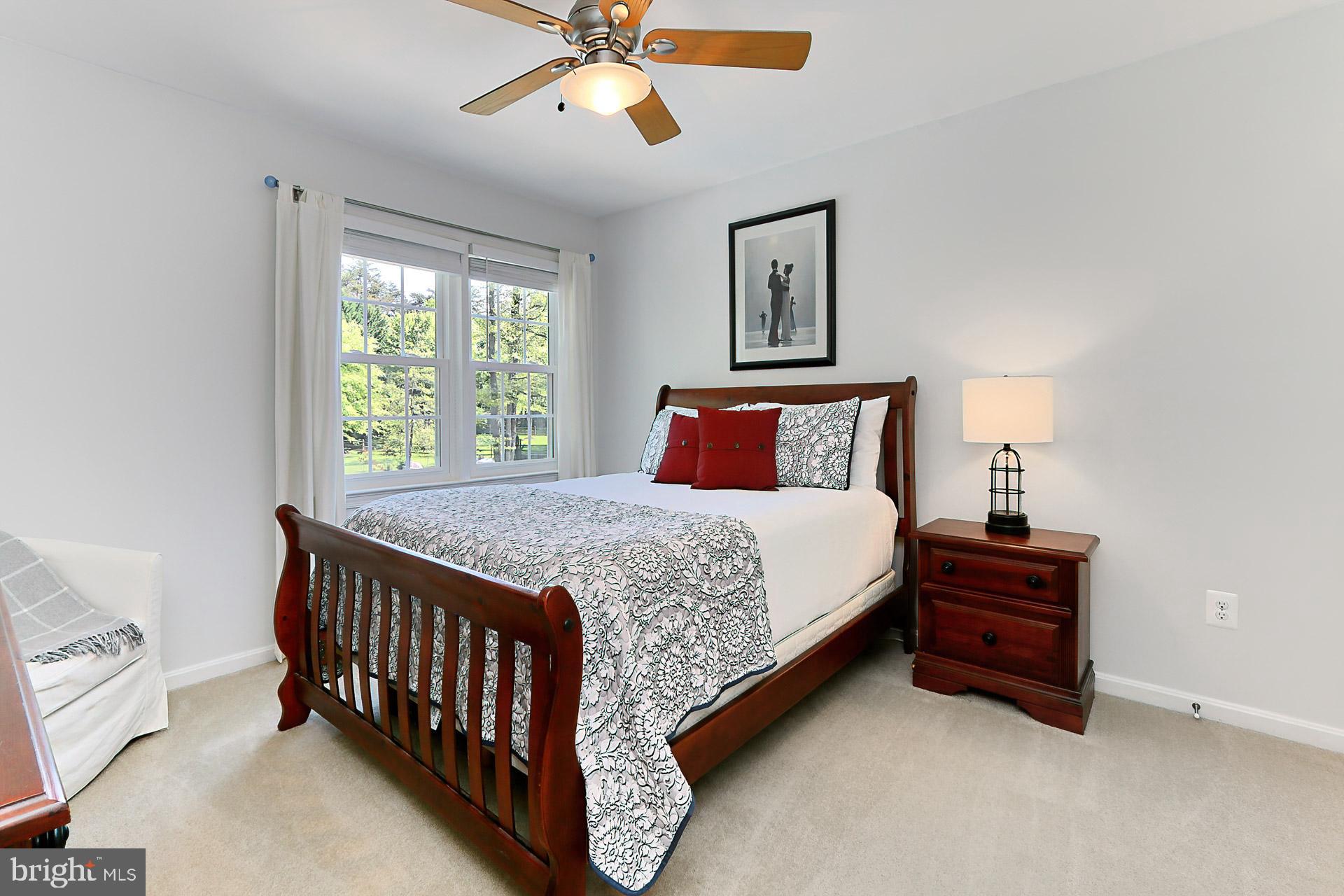 FAIRFAX STATION - Residential