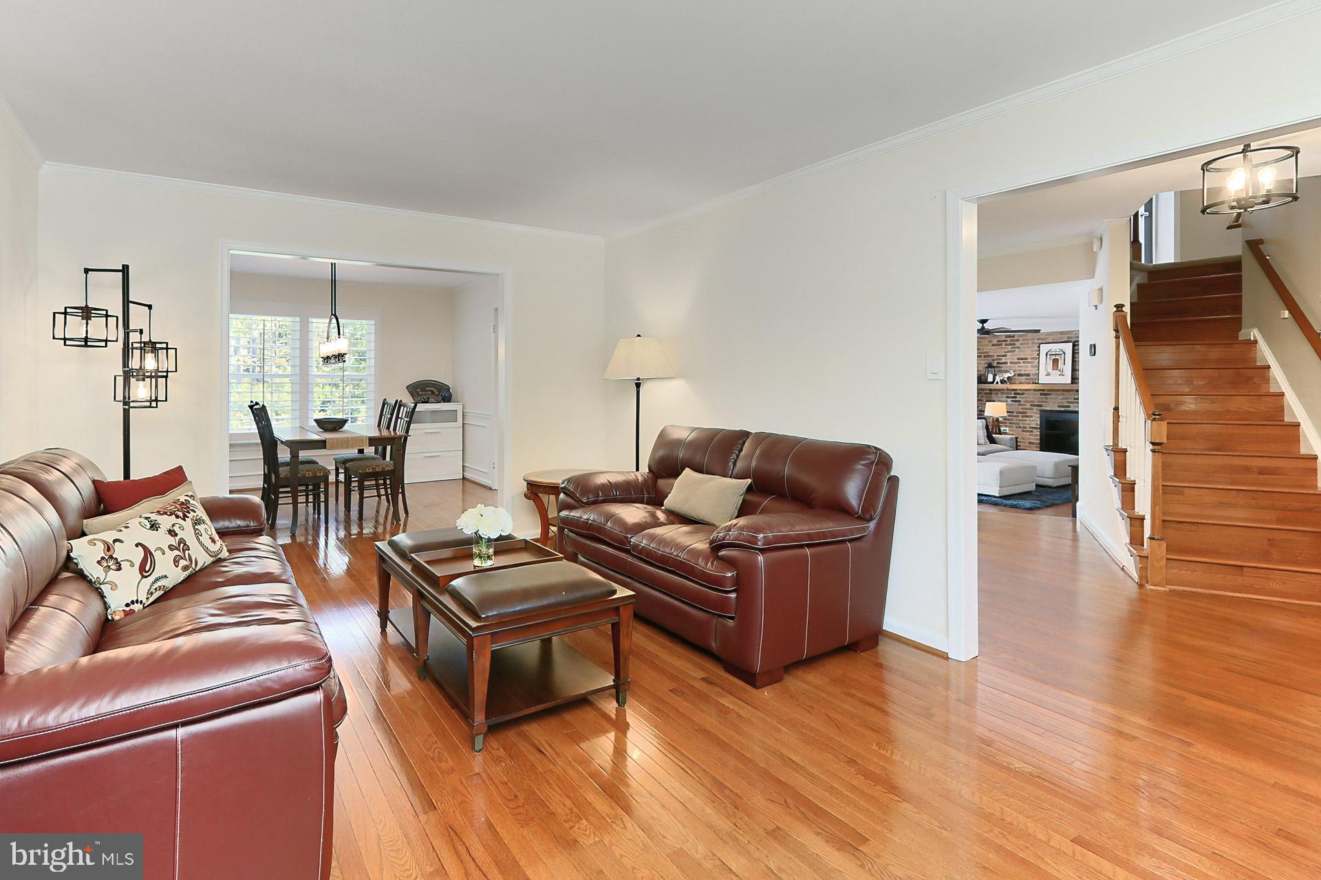 FAIRFAX STATION - Residential