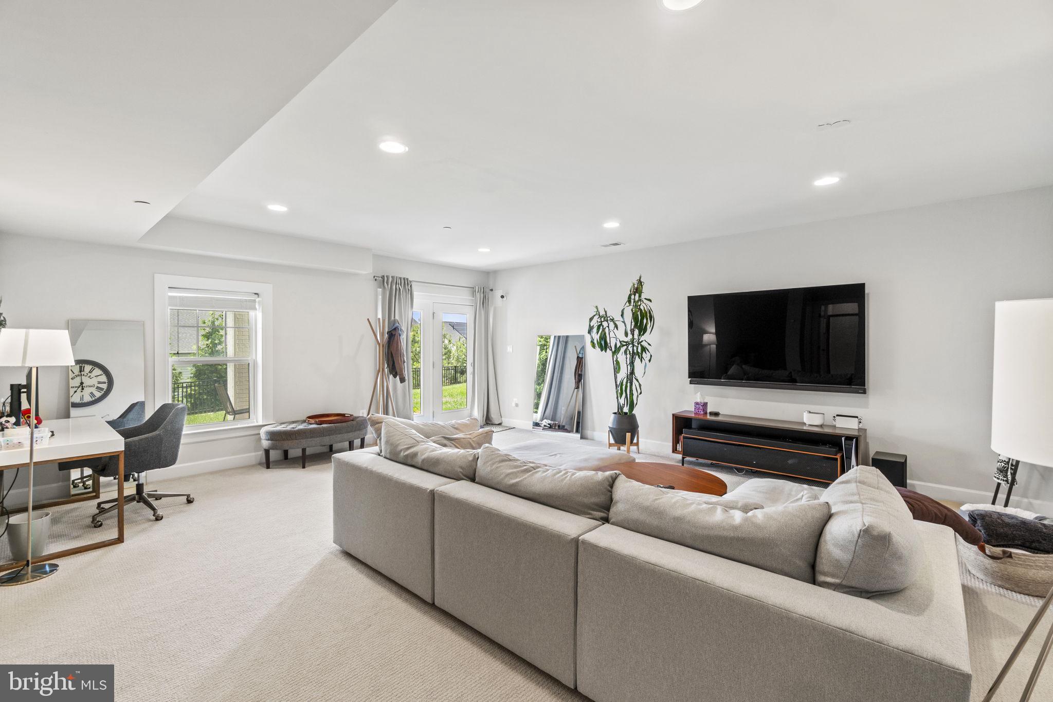 CABIN BRANCH - Residential Lease