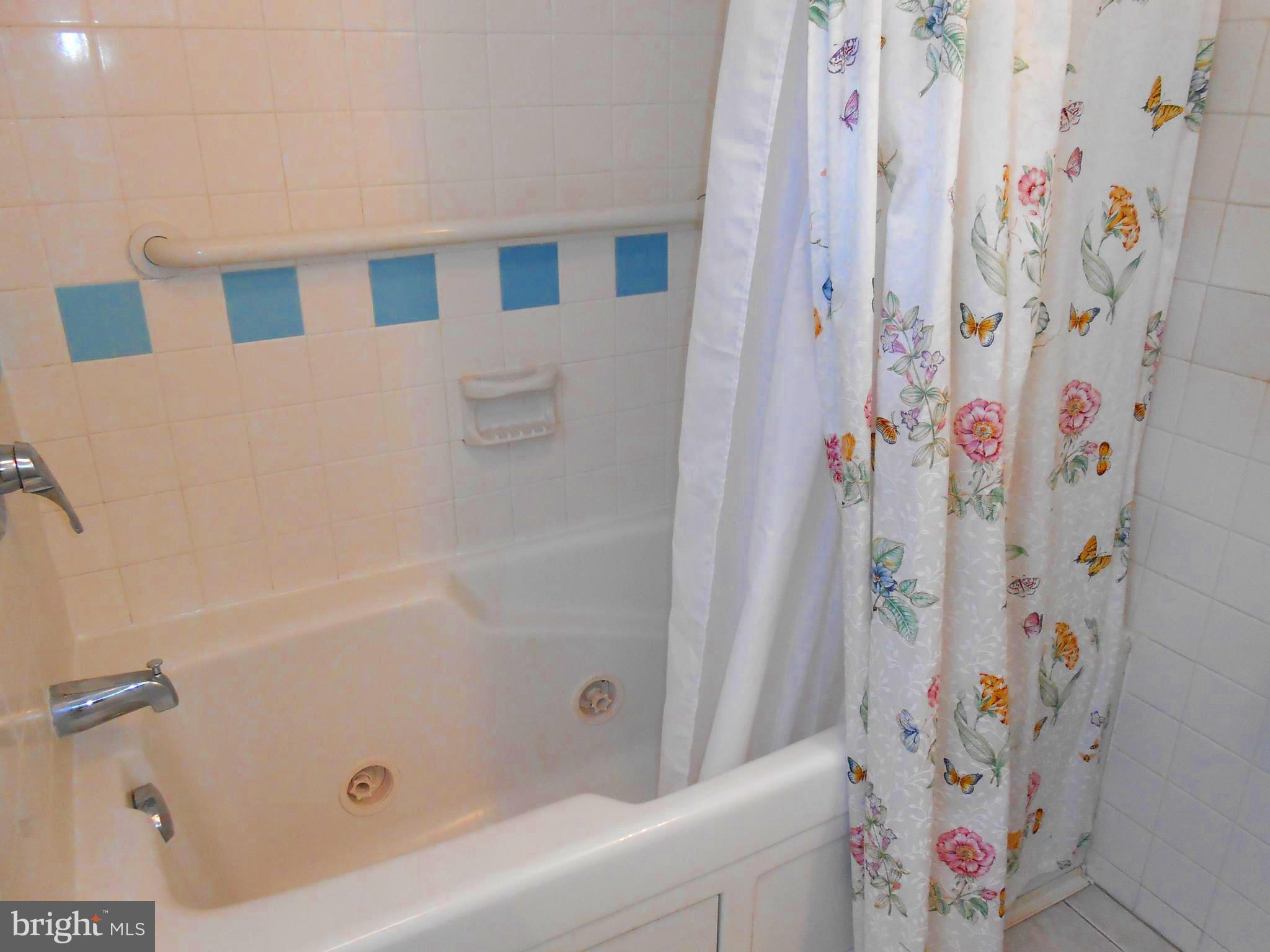 ELM RIDGE - Residential