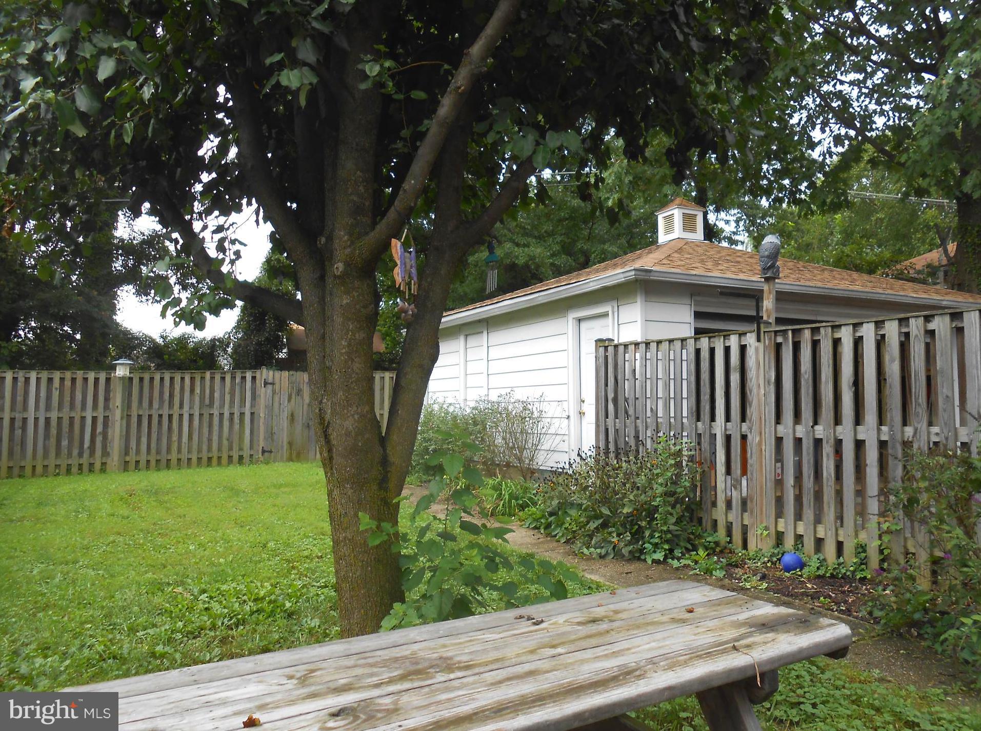 ELM RIDGE - Residential