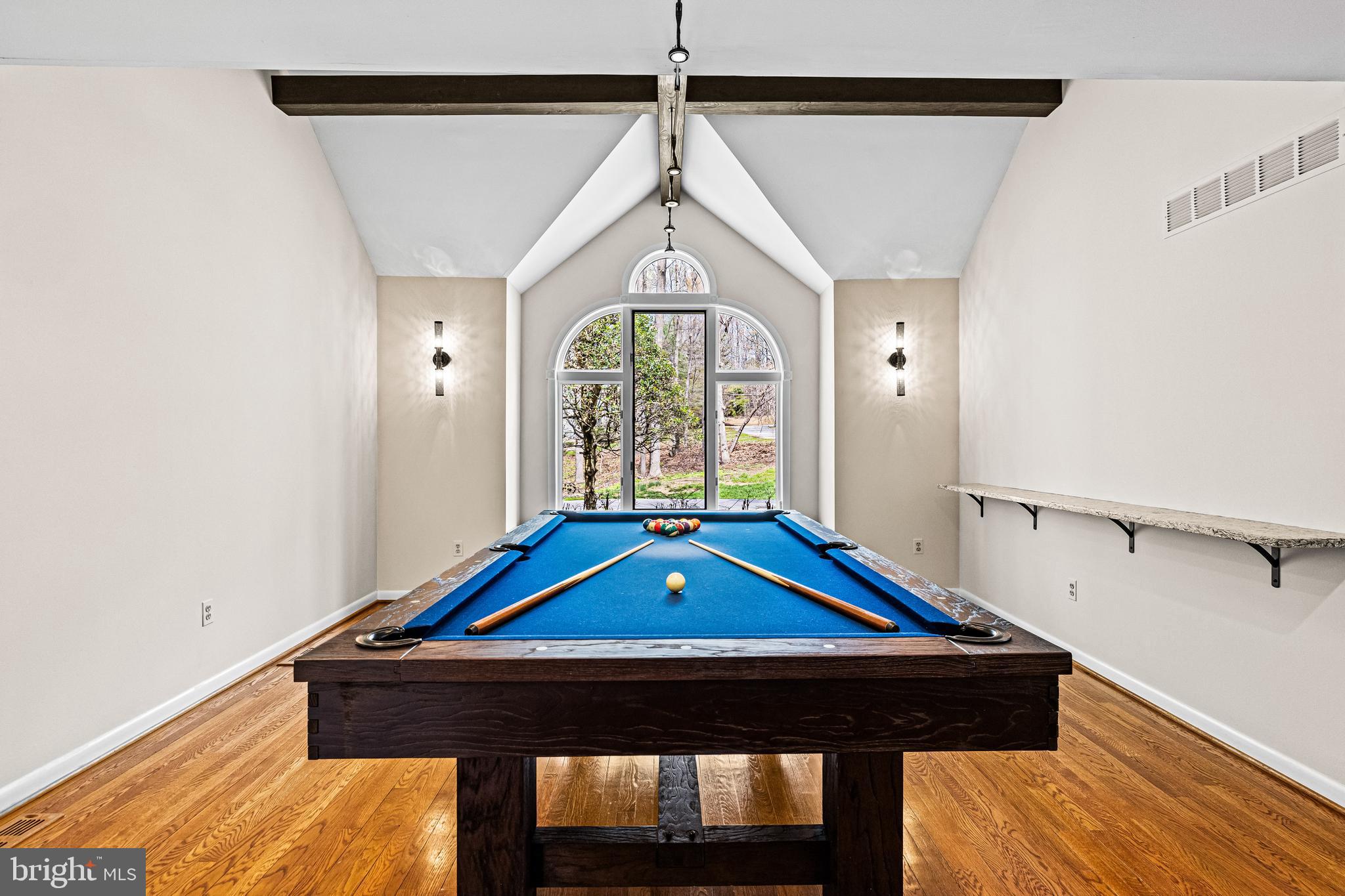 WOODSYDE HEIGHTS - Residential